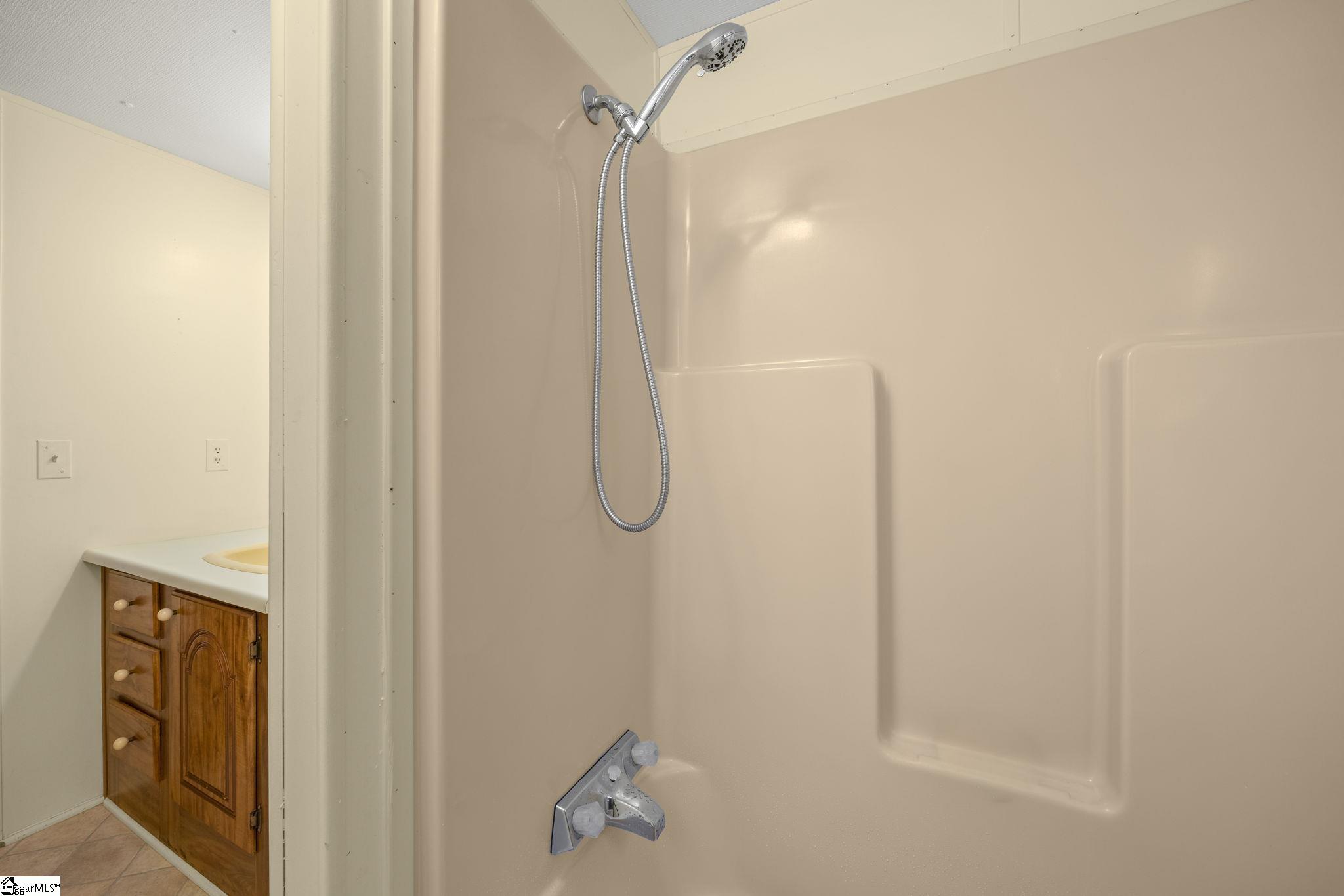 1619 Davis Creek Road Property Photo 14