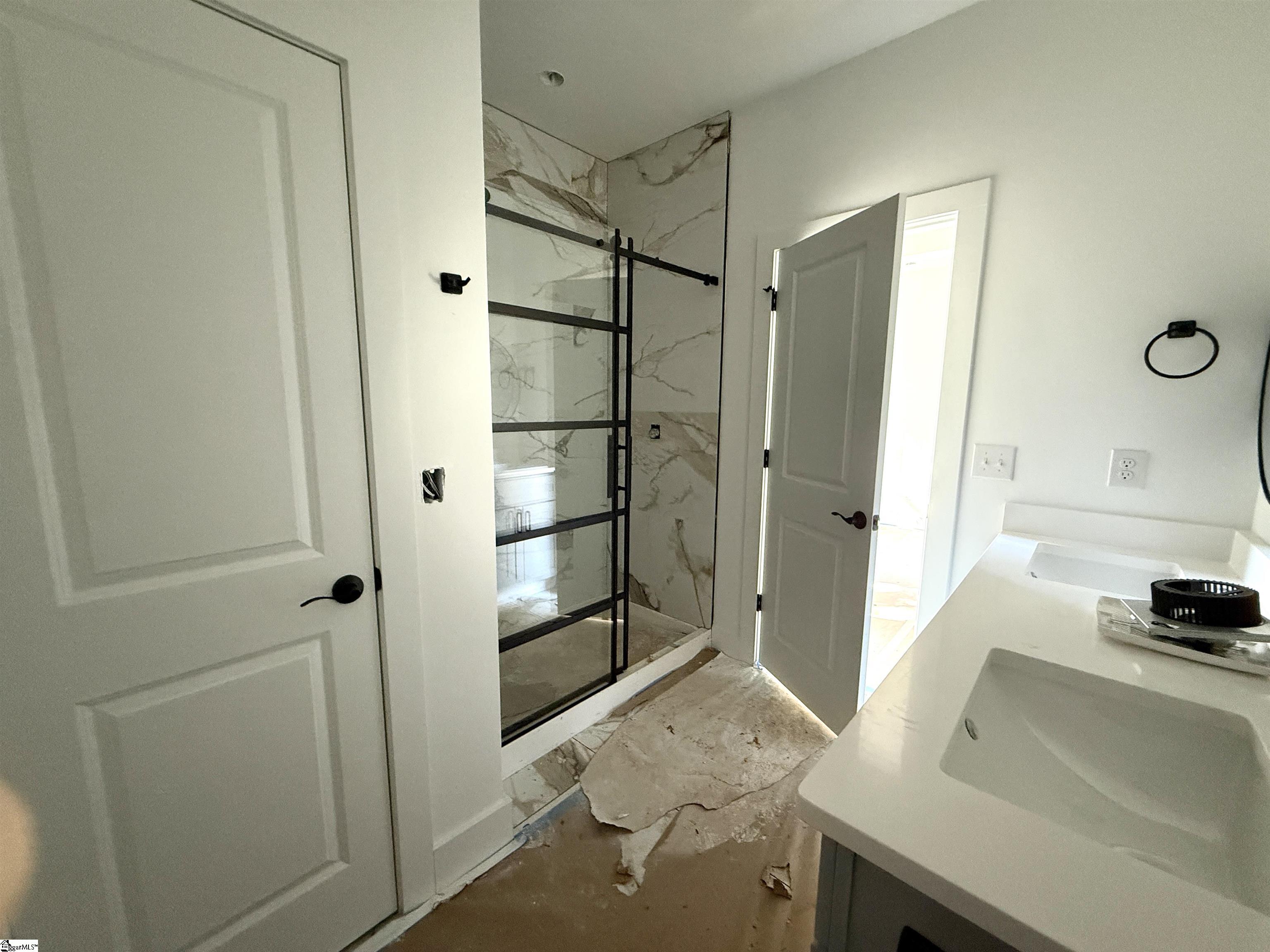 735 Beaumont Avenue Property Photo 7