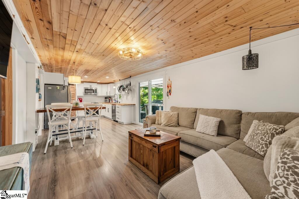 30 Mobleys Bluff Property Photo 8