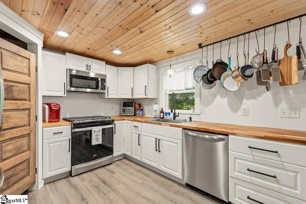 30 Mobleys Bluff Property Photo 13