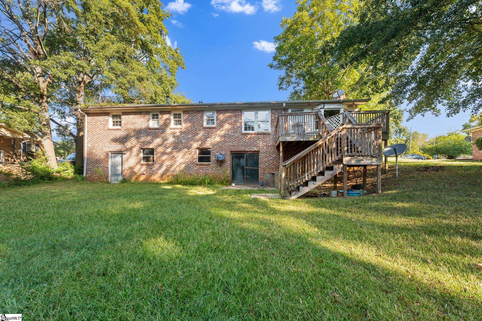 714 Evelyn Drive Property Photo 4