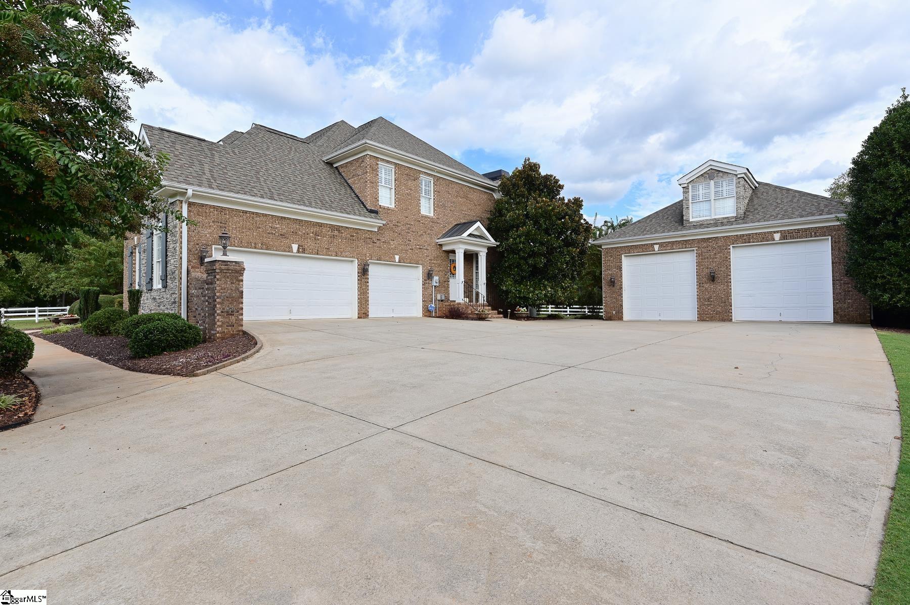 103 Ivy Trail Property Photo 3