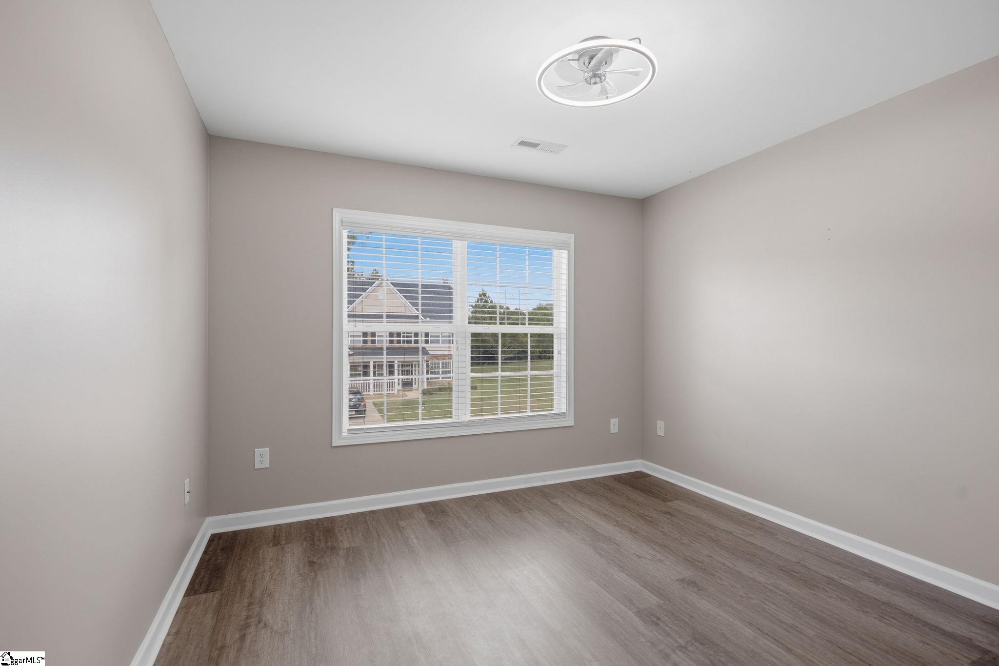 105 Ashington Drive Property Photo 33