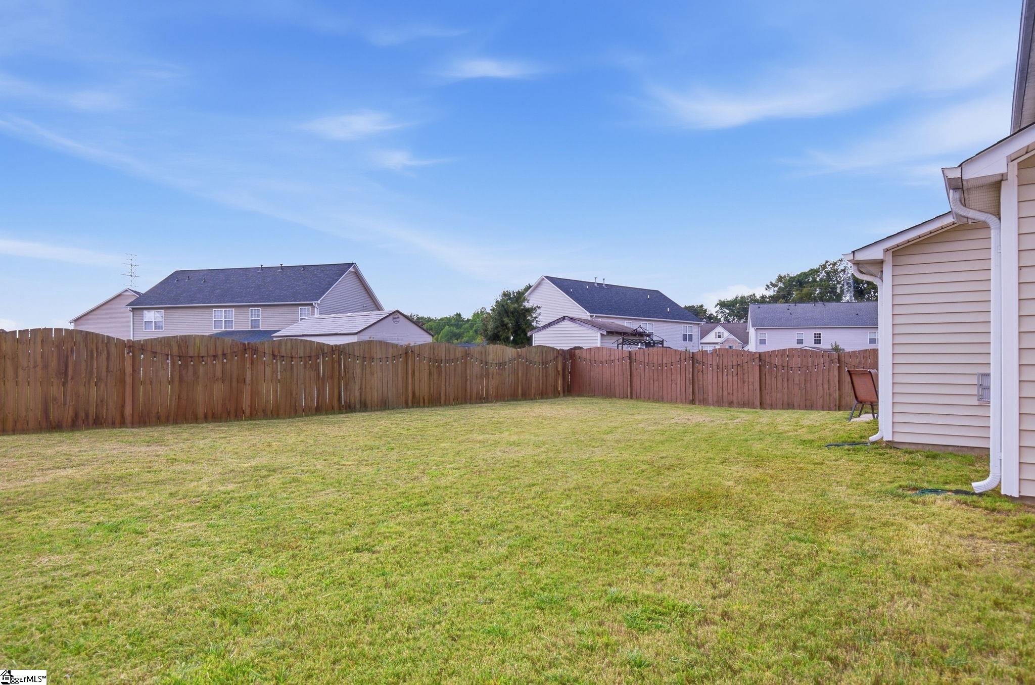 105 Ashington Drive Property Photo 41