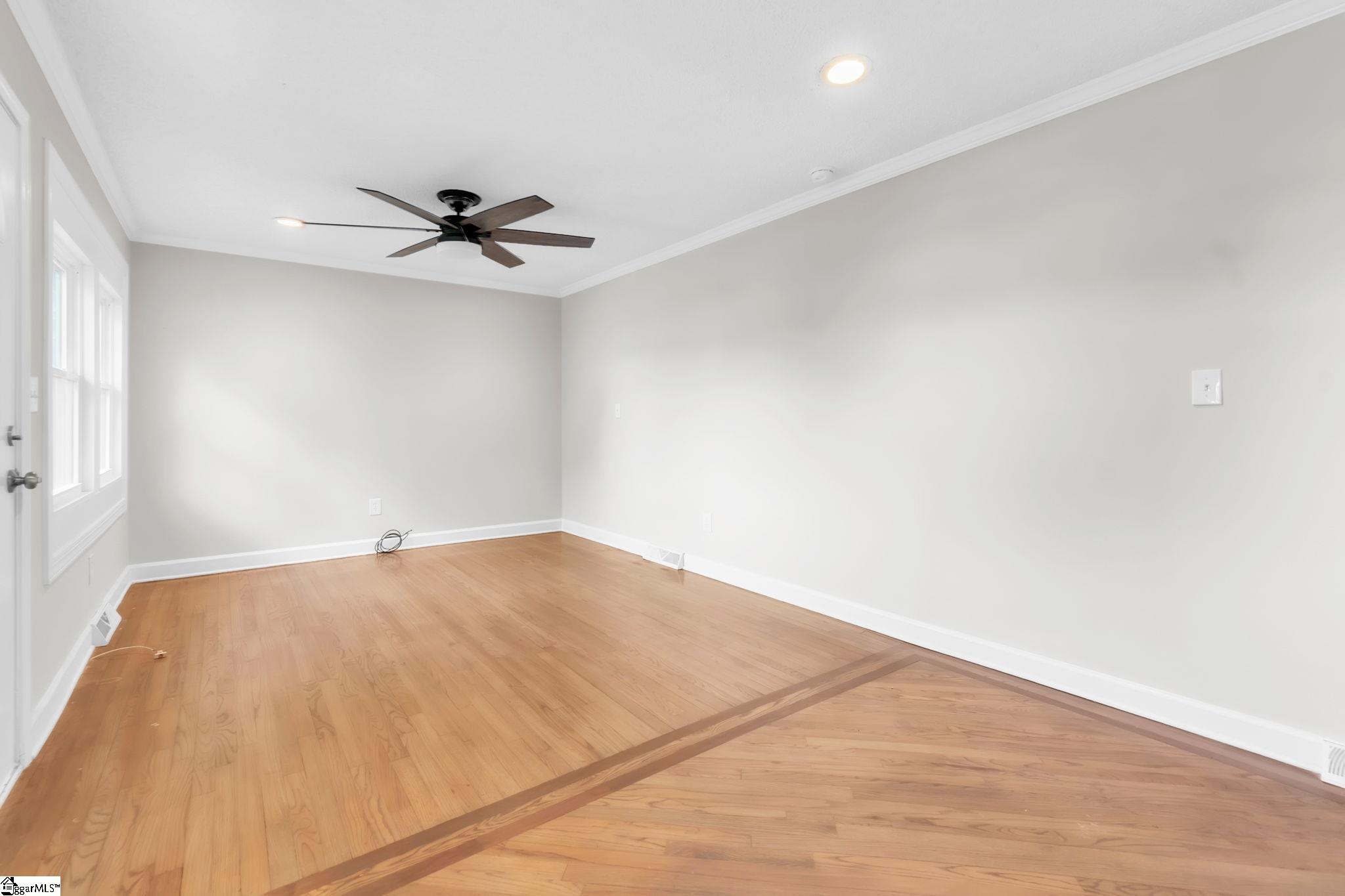 116 Valley Drive Property Photo 3