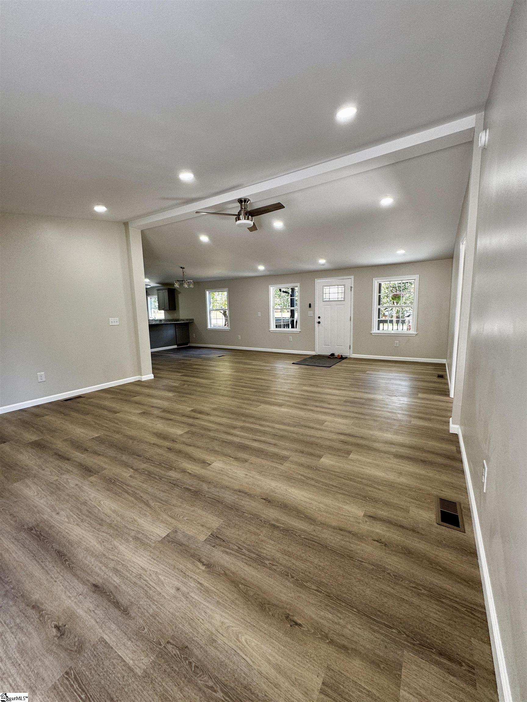 710 E Victor Hill Road Property Photo 14
