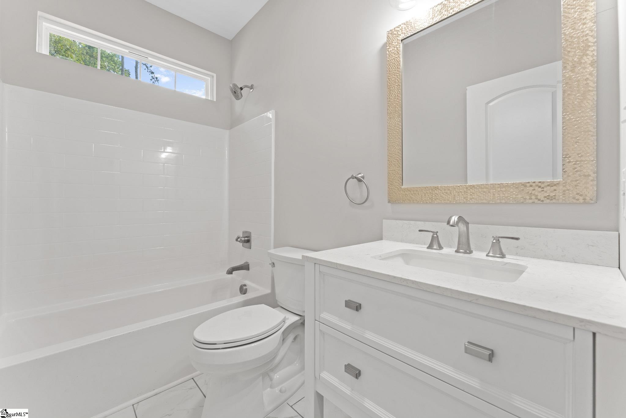 1003 Grace Street Property Photo 10