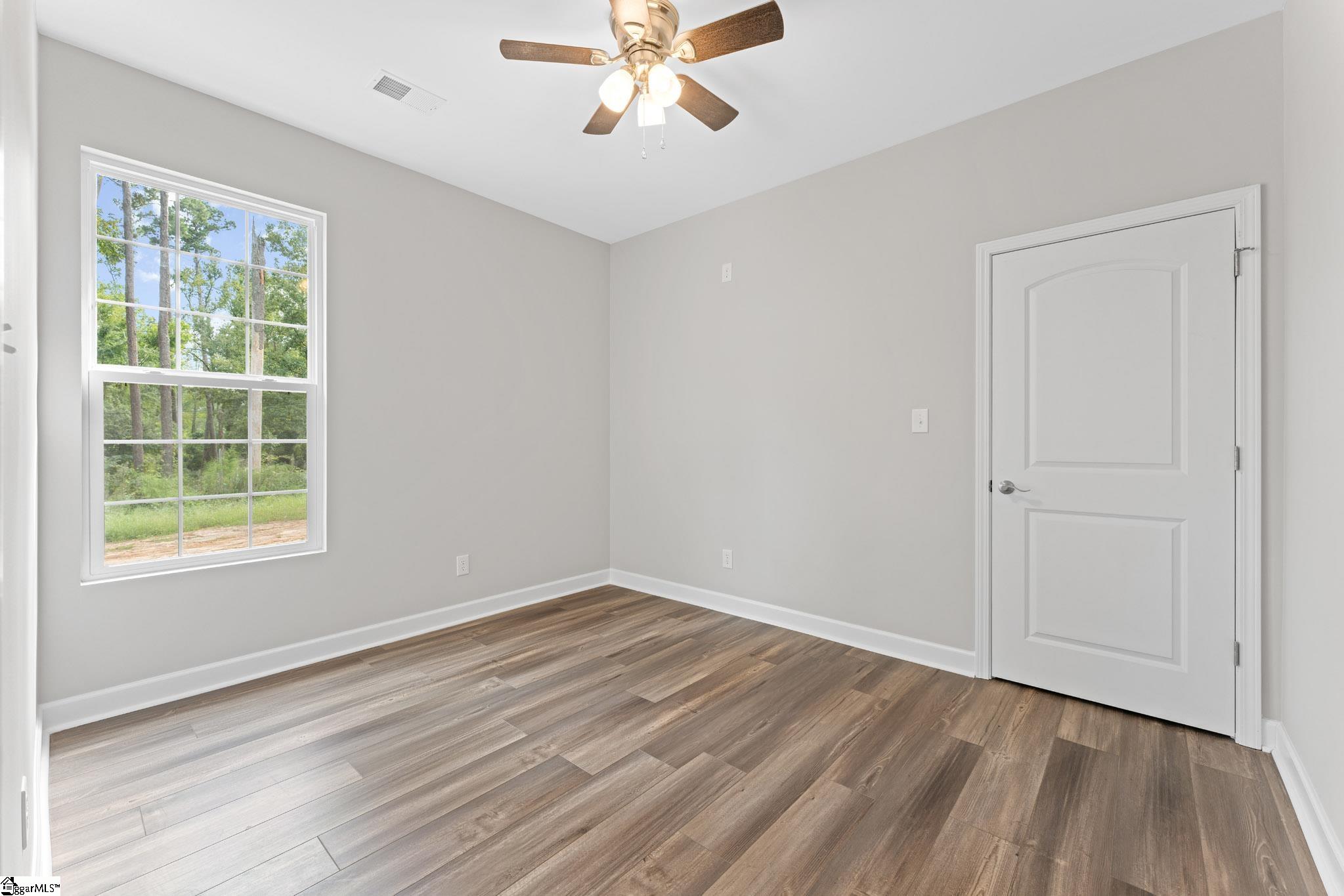 1003 Grace Street Property Photo 13