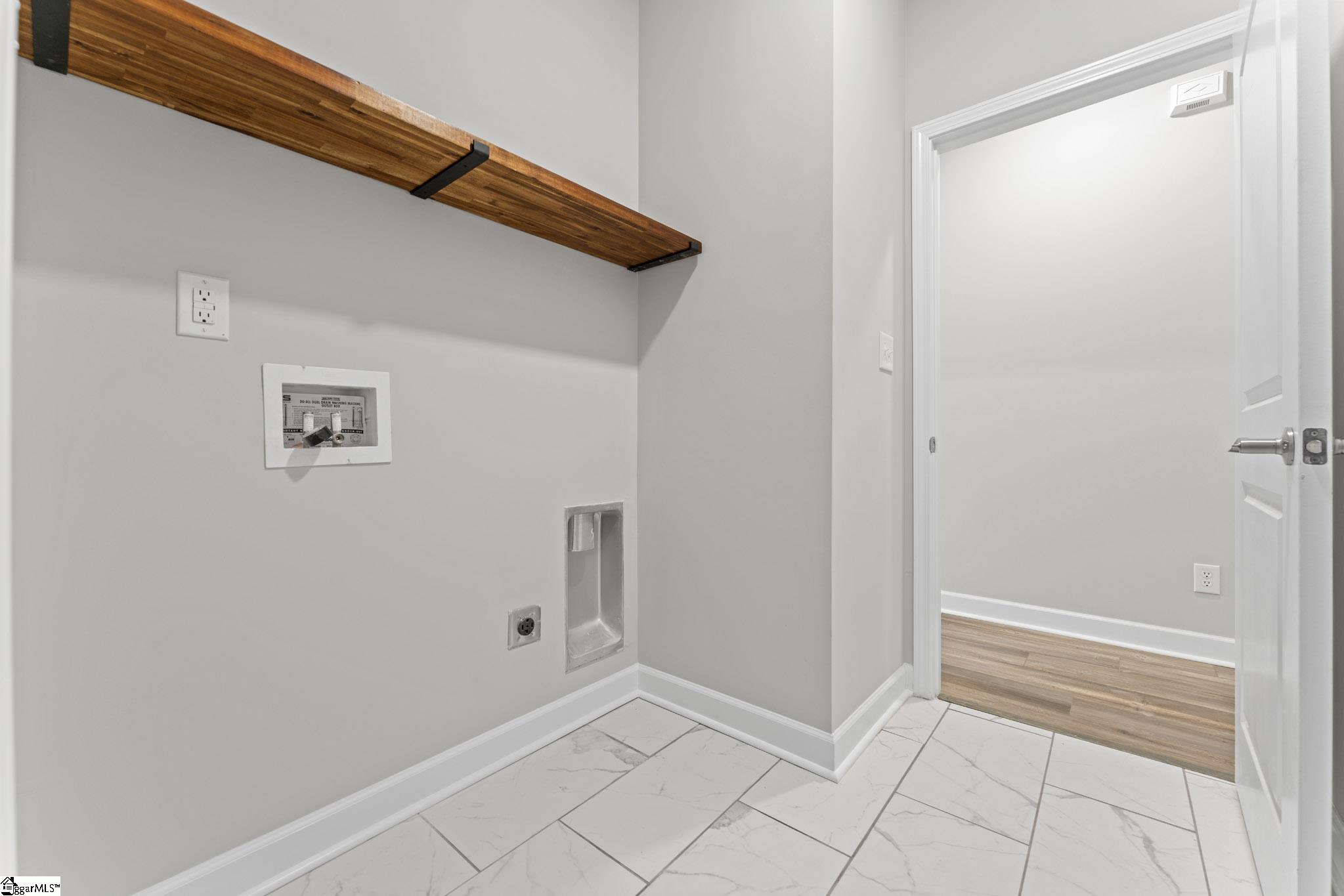 1003 Grace Street Property Photo 17