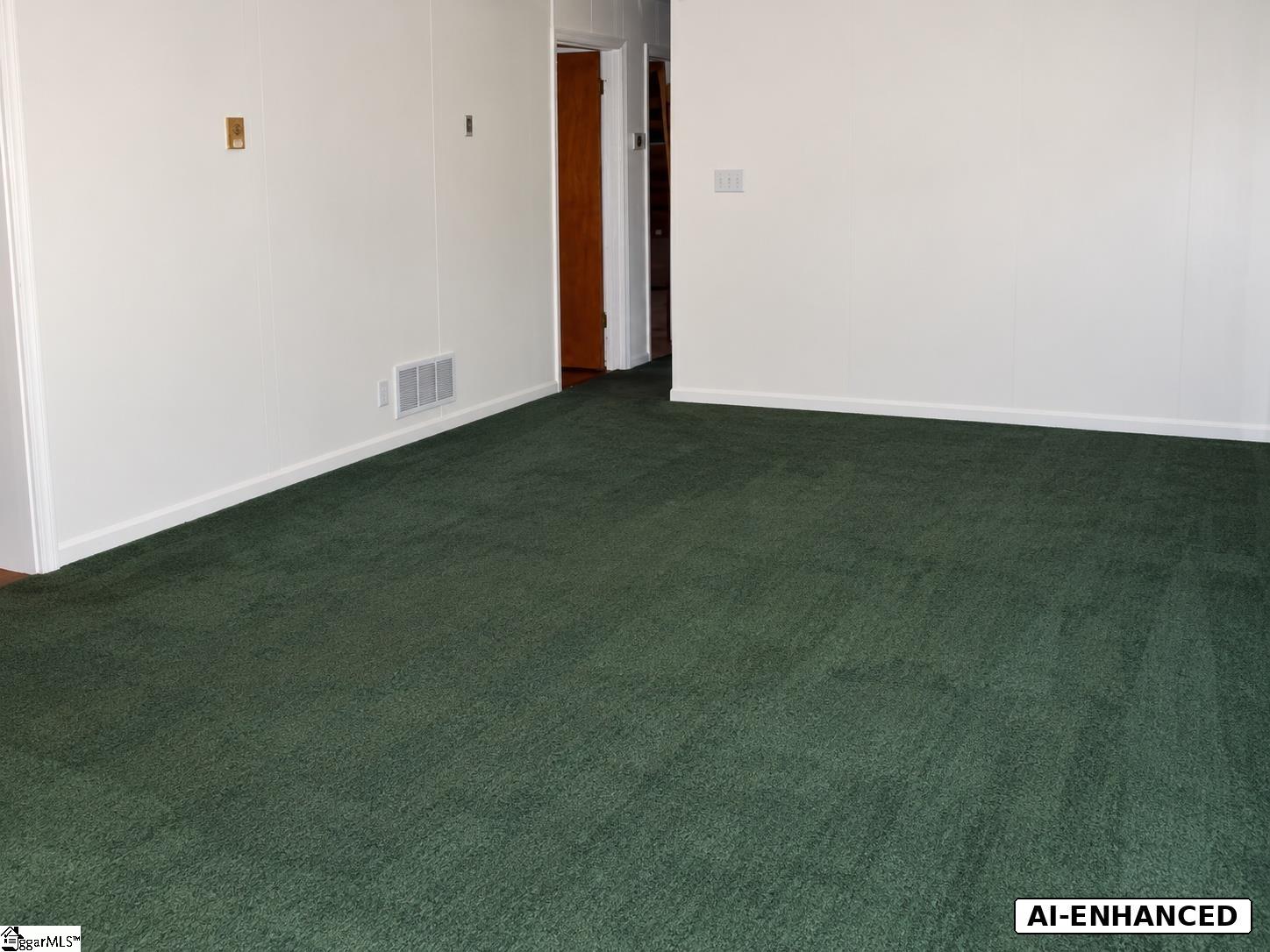 2068 Washington Road Property Photo 4