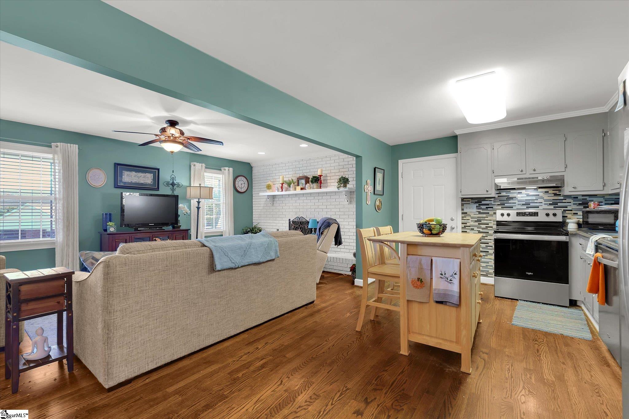 502 Rampey Street Property Photo 11