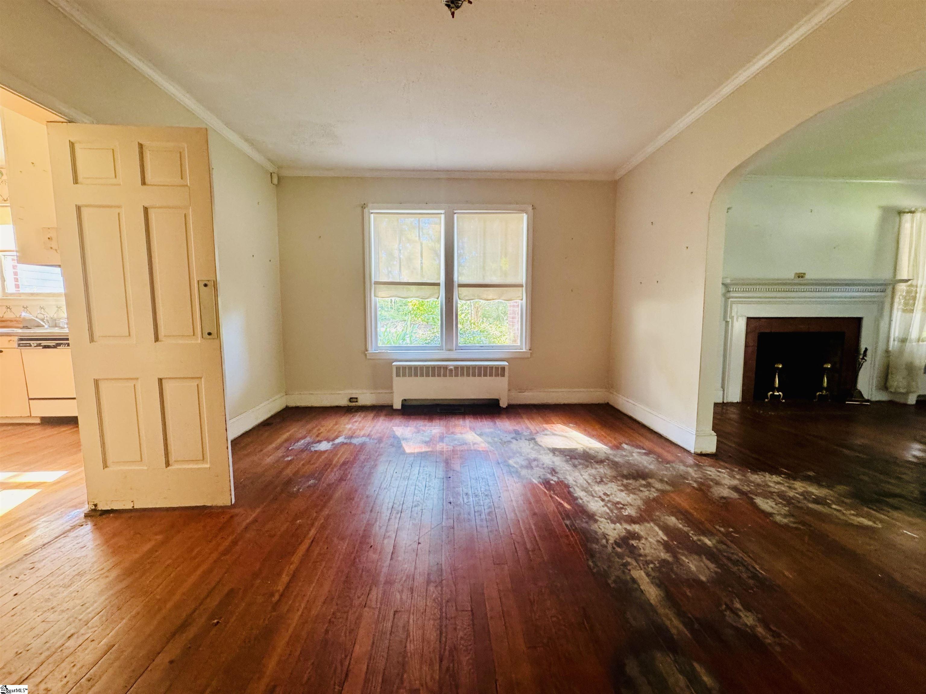 302 Chestnut Street Property Photo 9
