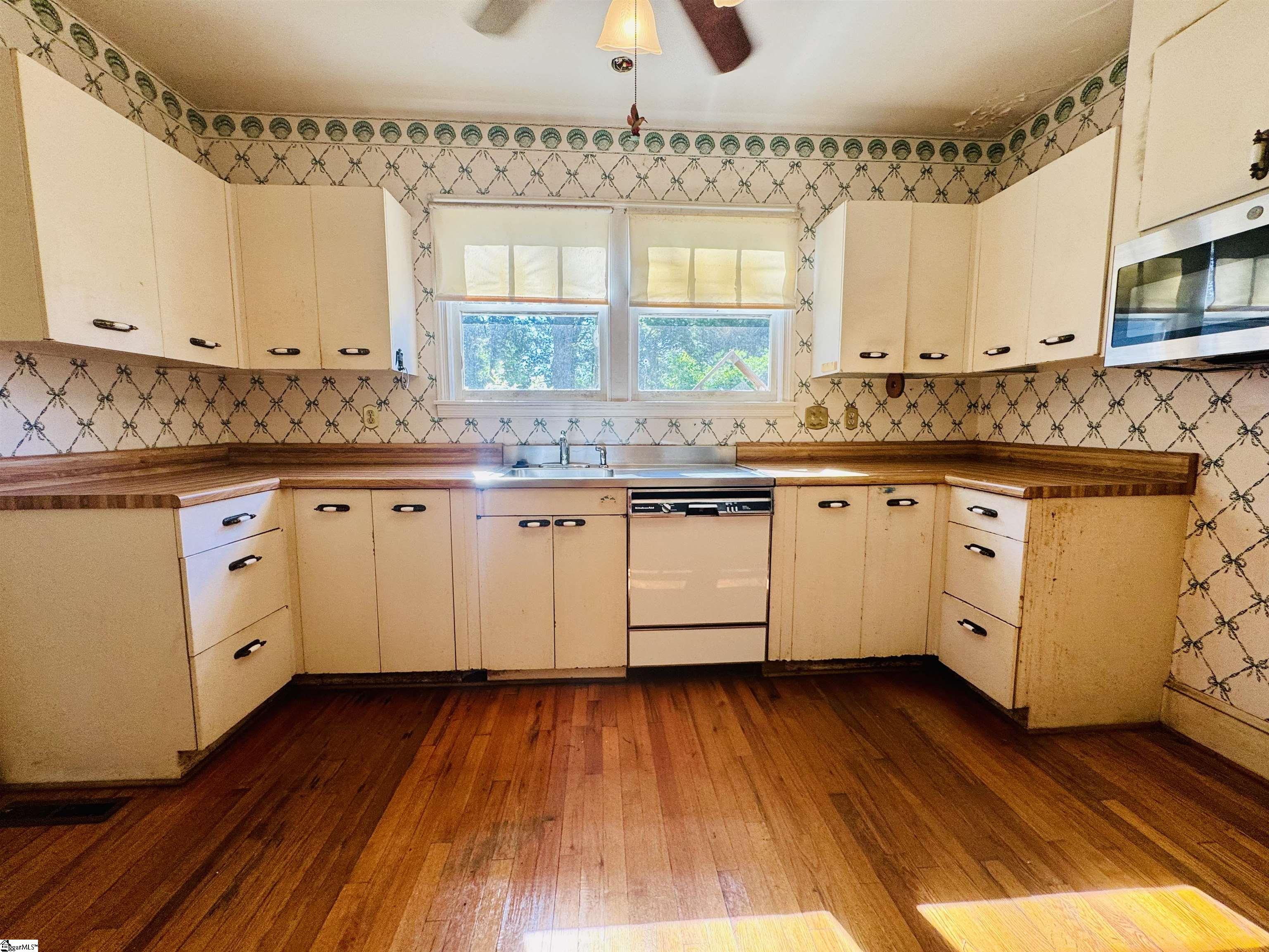 302 Chestnut Street Property Photo 13