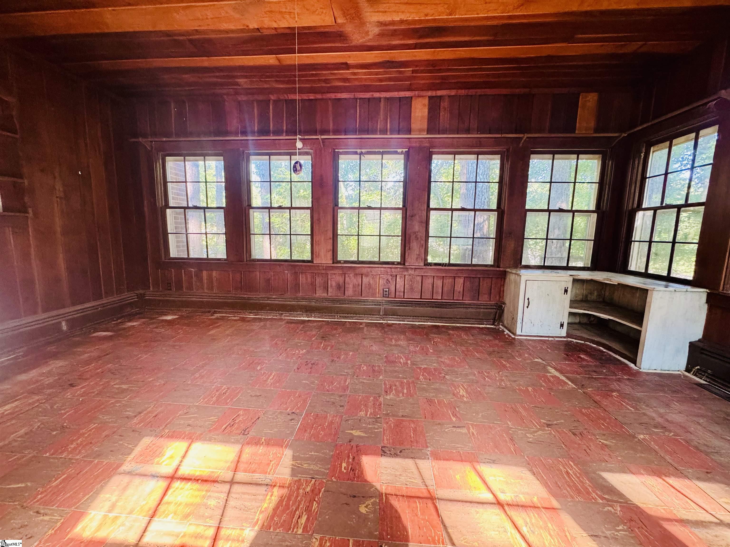 302 Chestnut Street Property Photo 28