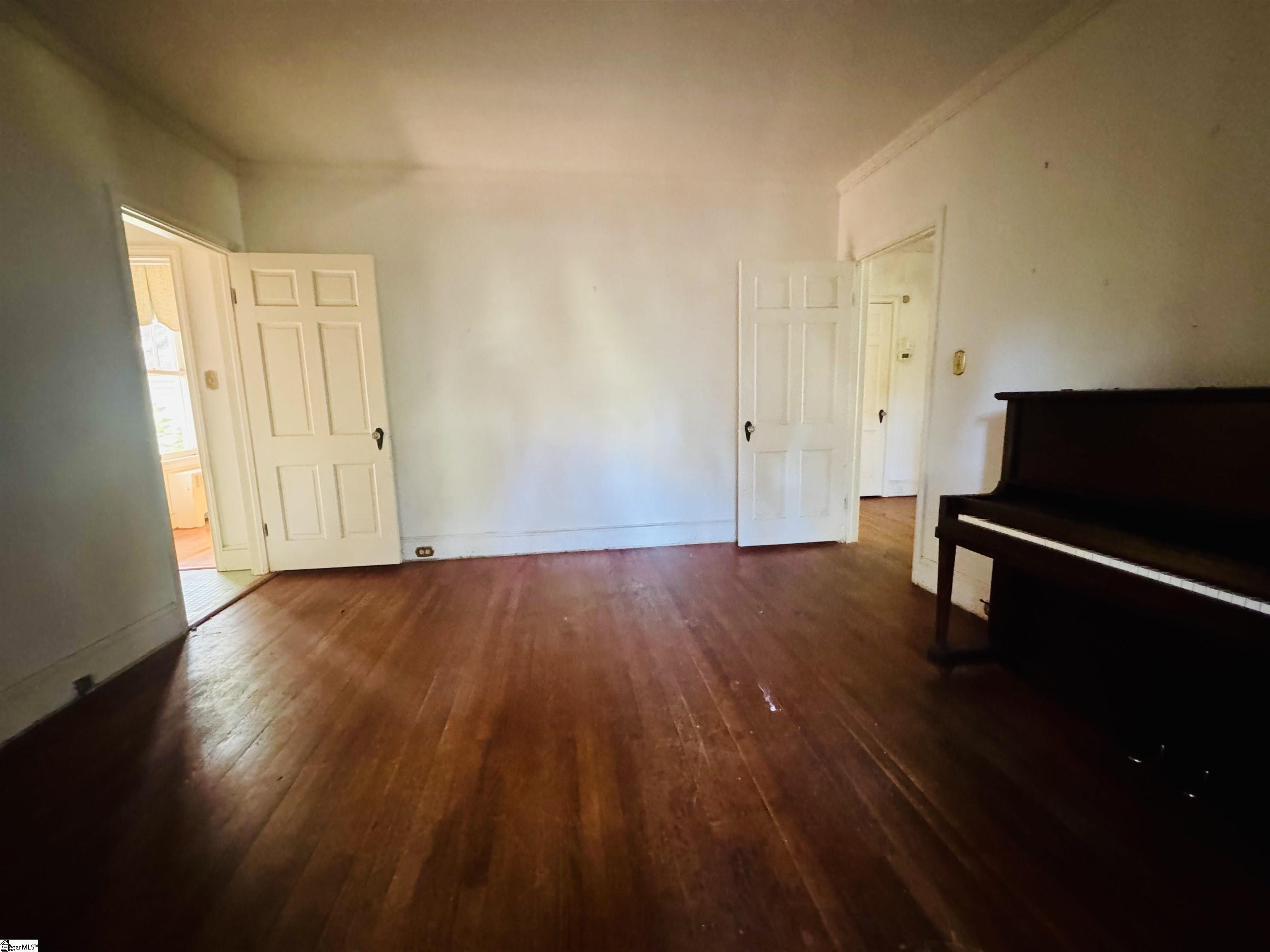 302 Chestnut Street Property Photo 30