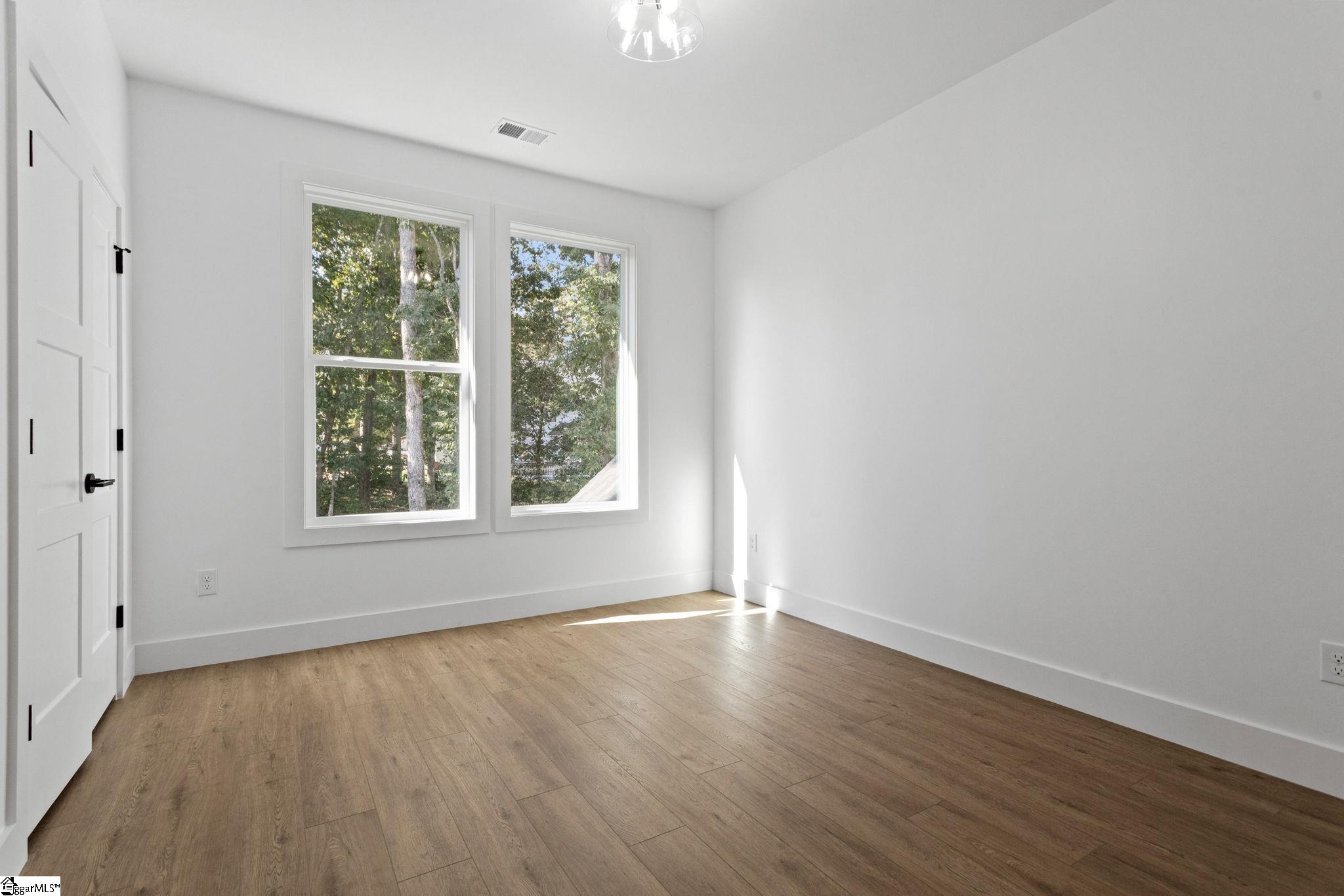 1 Inverrary Drive Property Photo 13