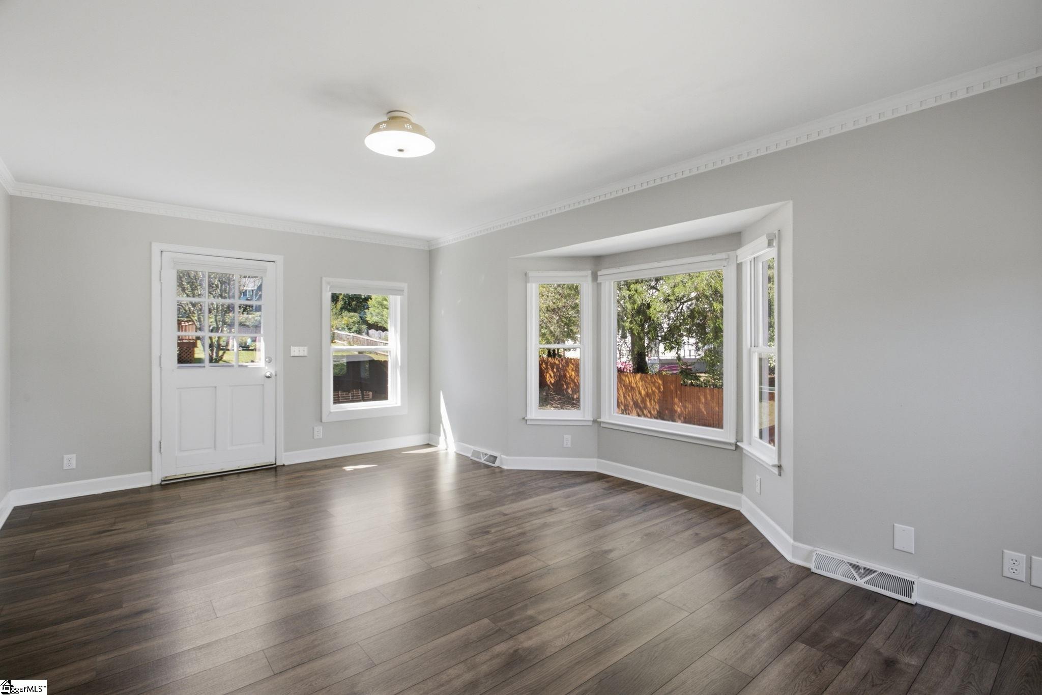107 E Tugaloo Court Property Photo 13