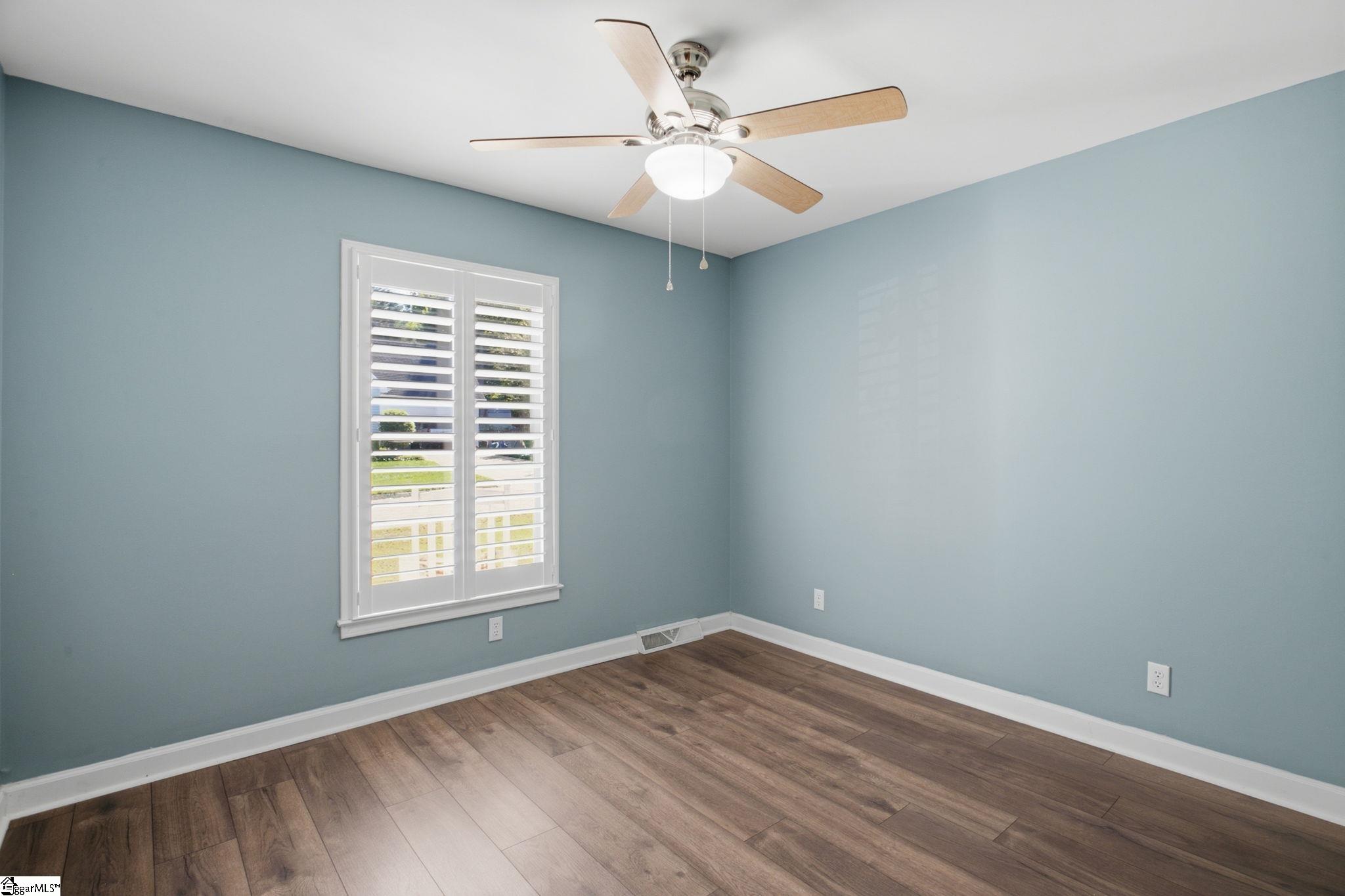 107 E Tugaloo Court Property Photo 22