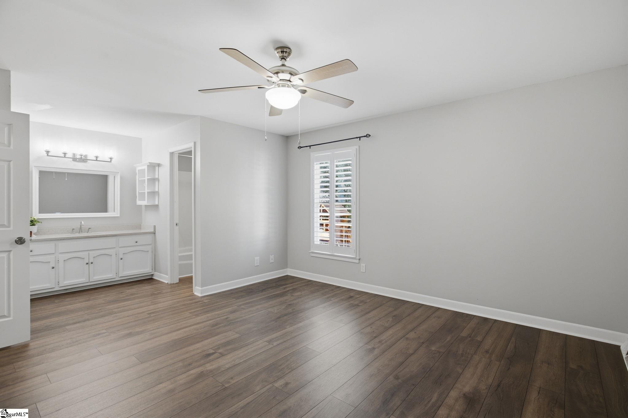 107 E Tugaloo Court Property Photo 33