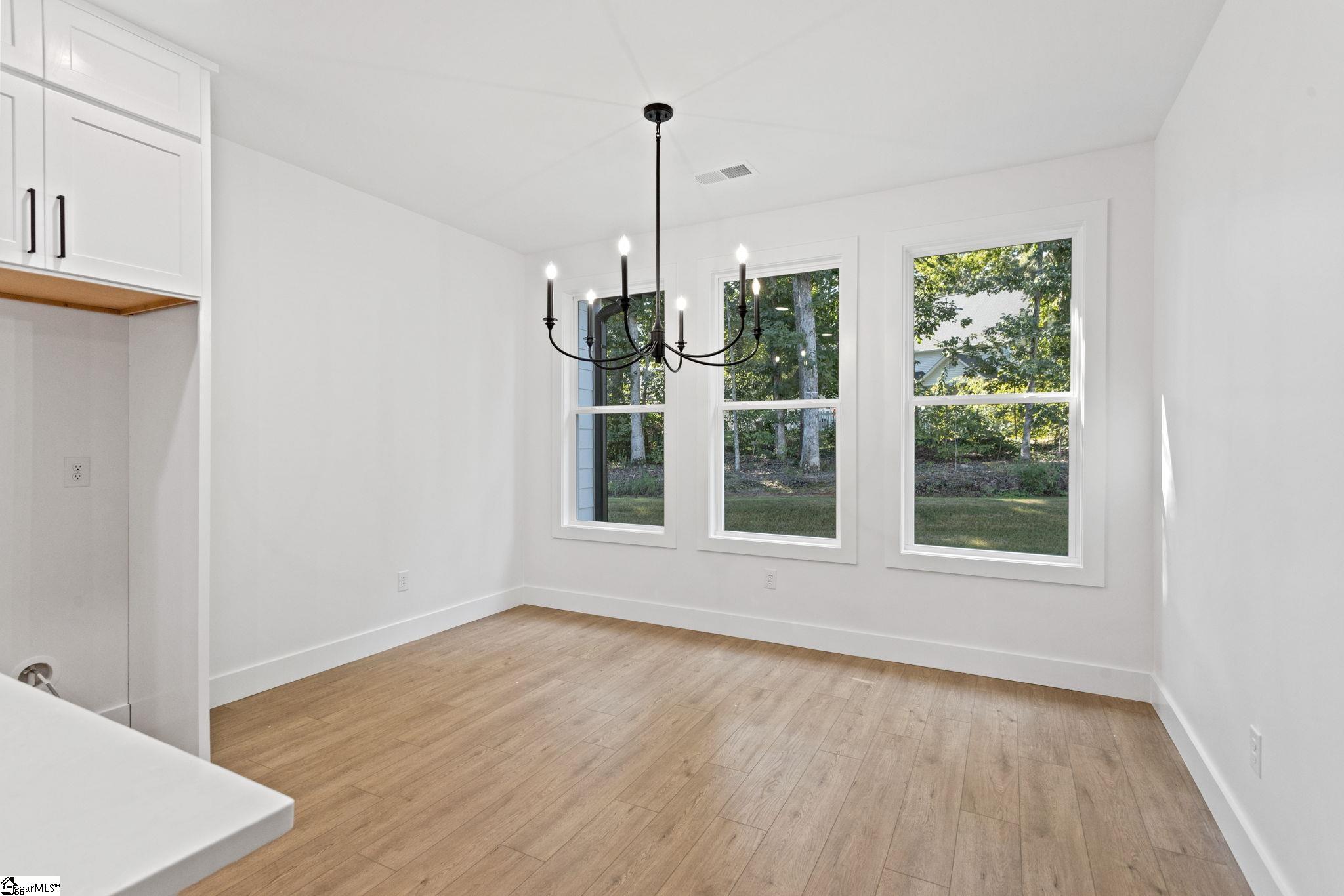 3 Inverrary Drive Property Photo 6