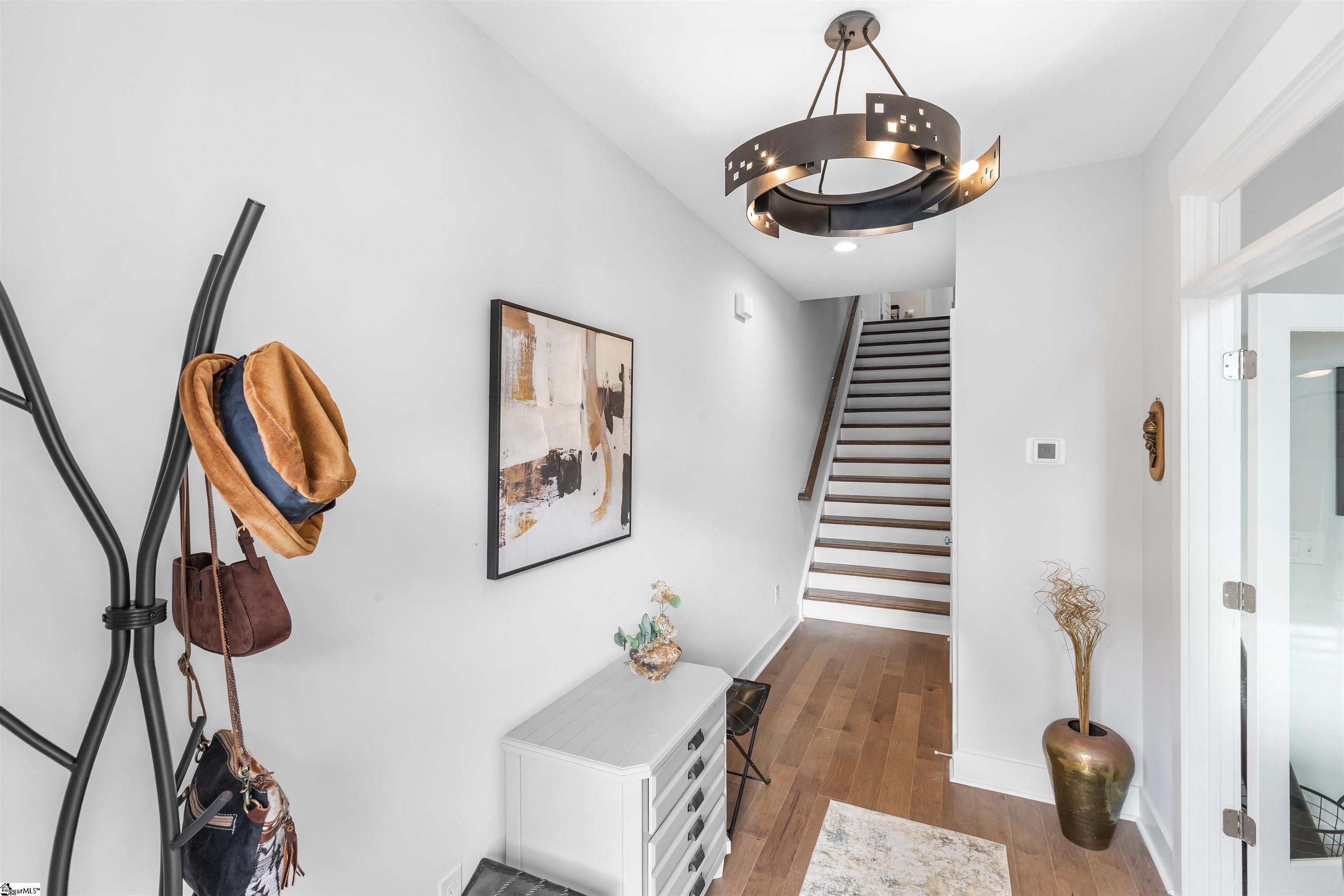 17 Whitner Street Property Photo 3