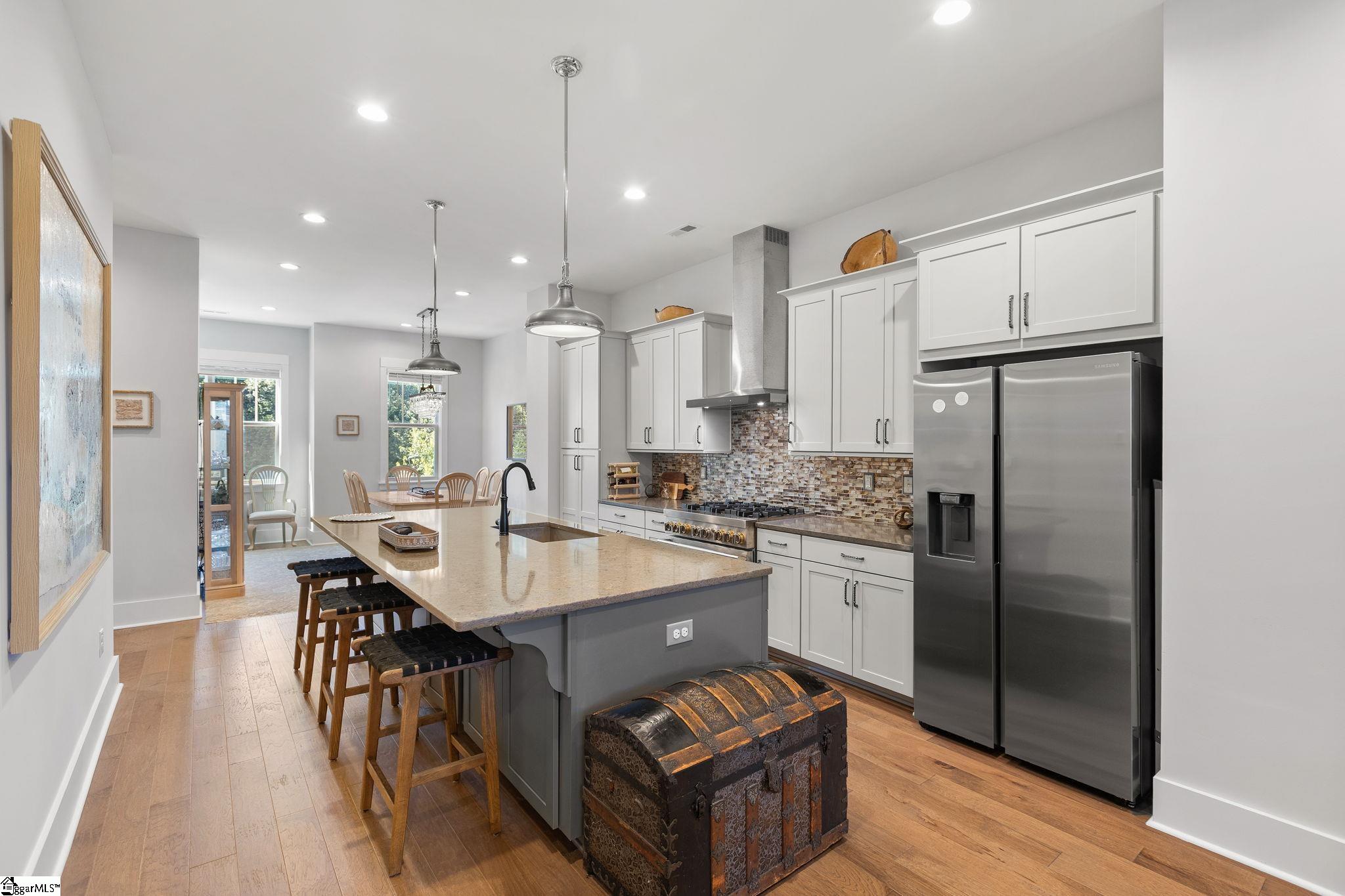 17 Whitner Street Property Photo 8