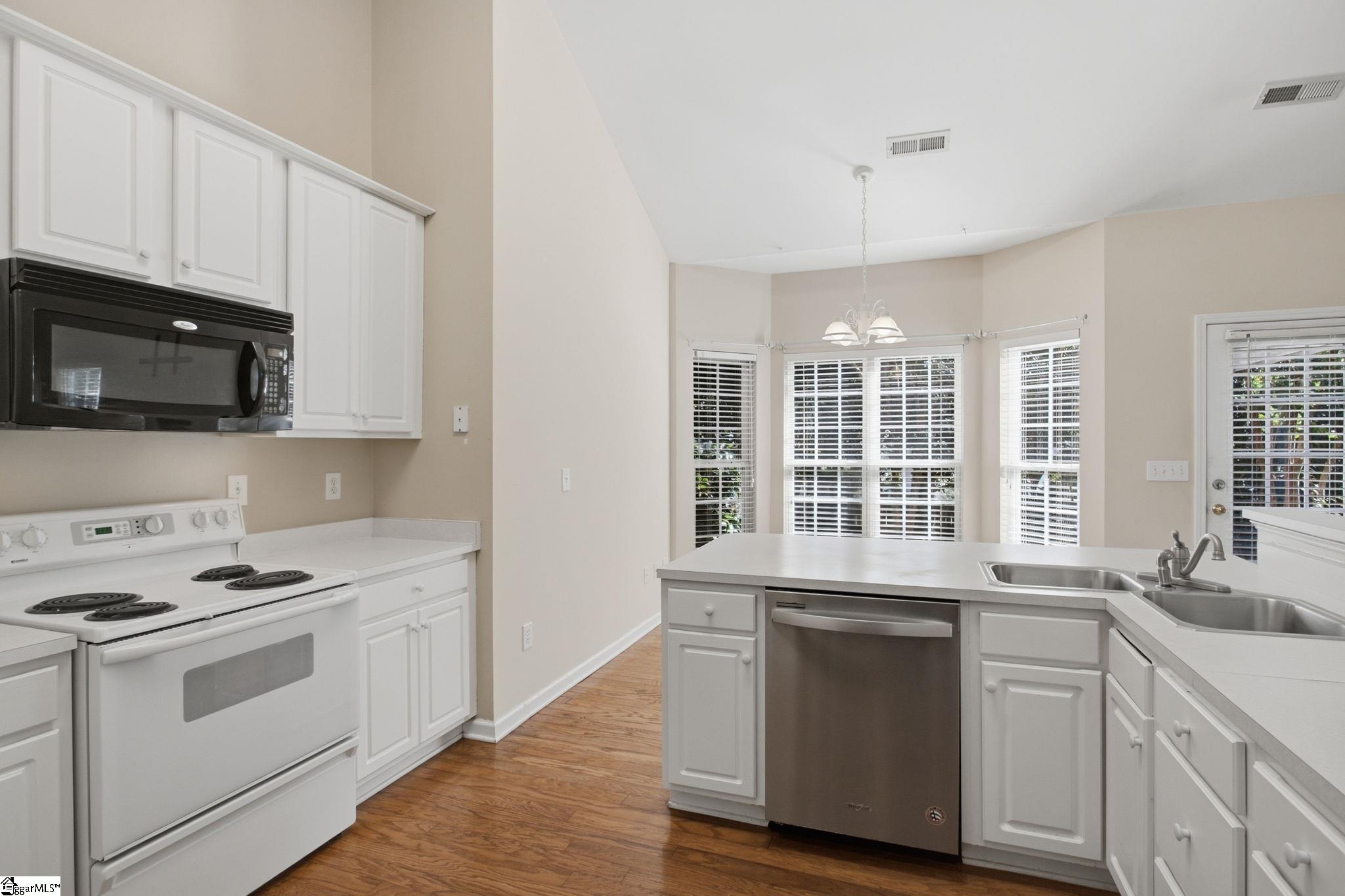 10 Coachwhip Court Property Photo 12