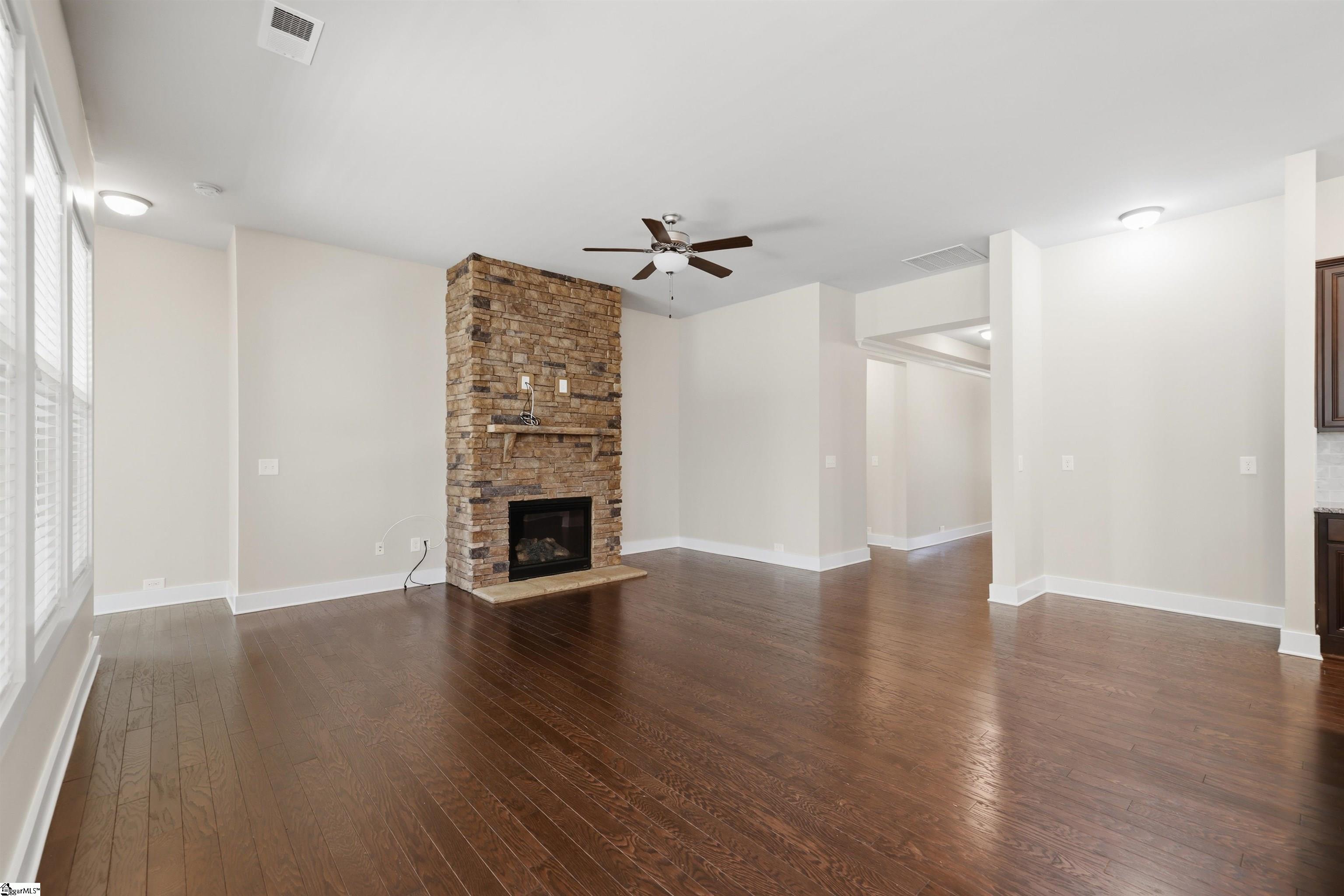 46 Grand River Lane Property Photo 9