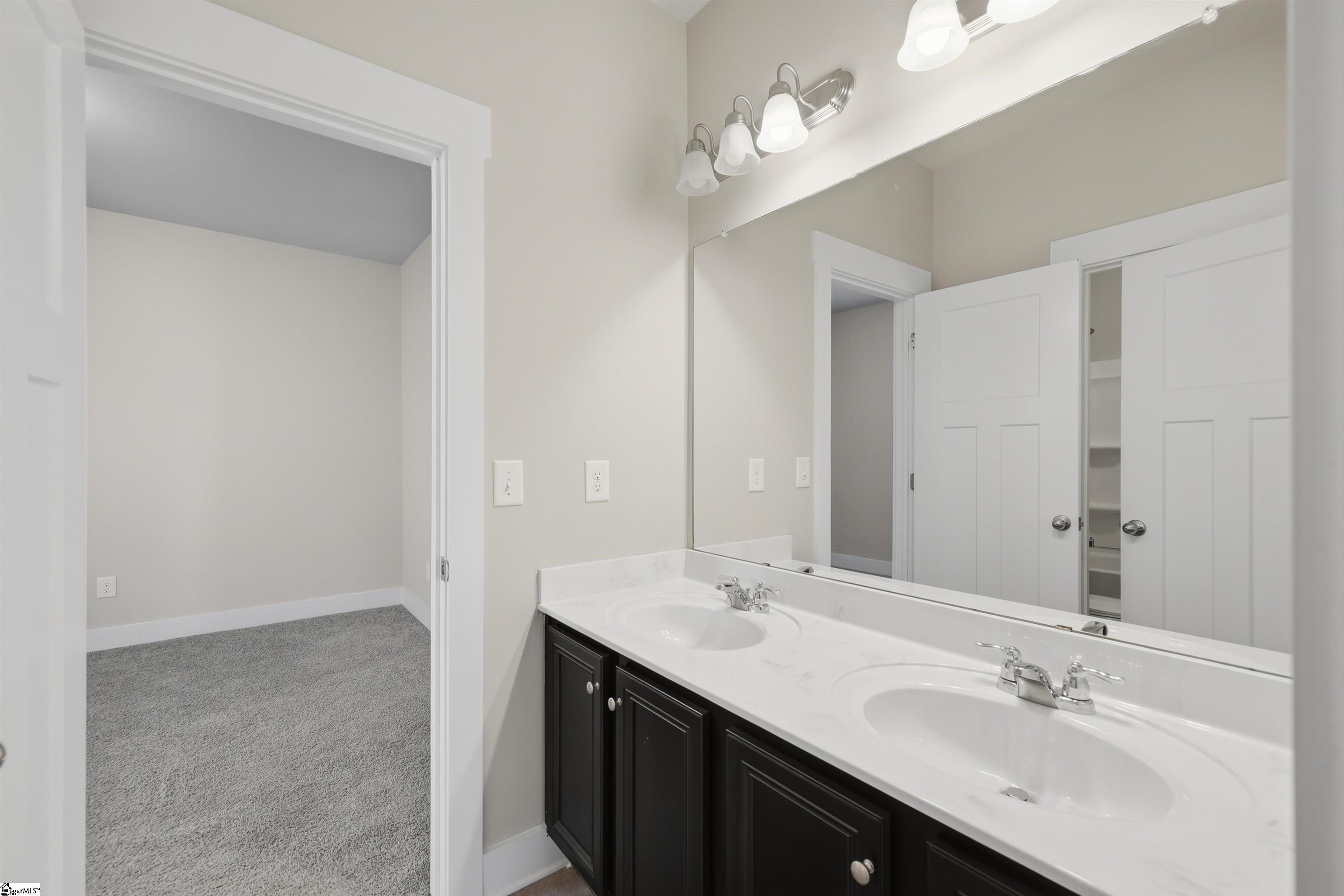 46 Grand River Lane Property Photo 22