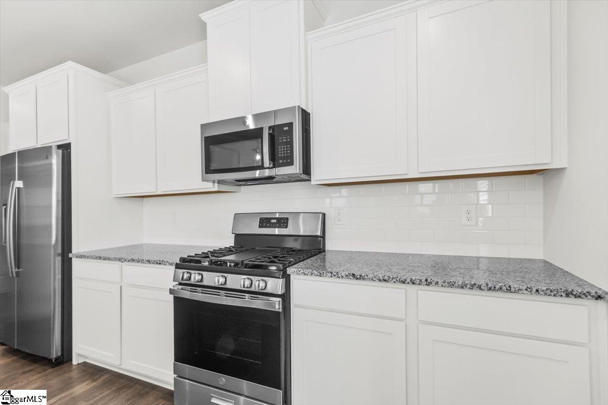 1229 Red Delicious Drive Property Photo 13