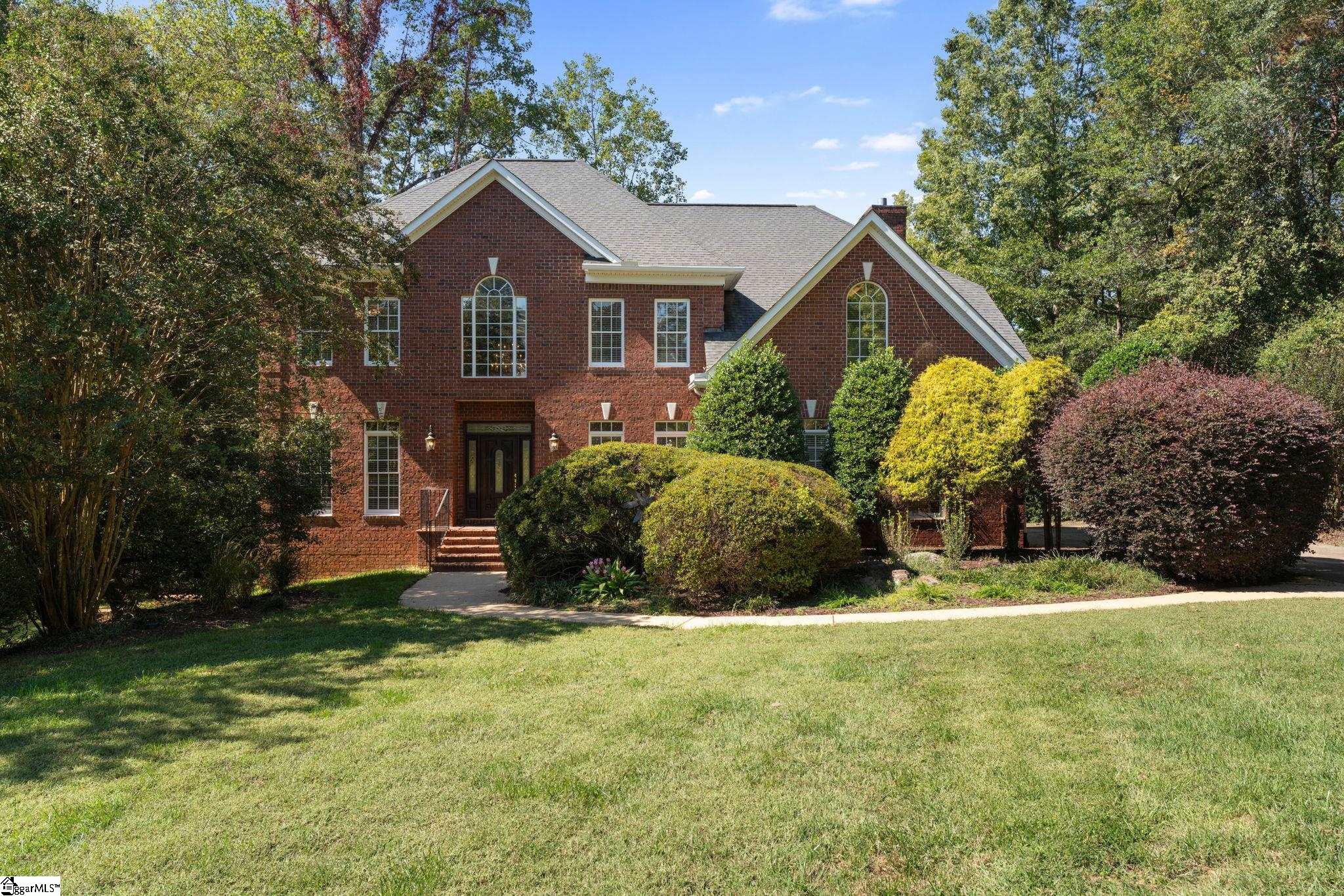 401 Rivercrest Drive Property Photo 1