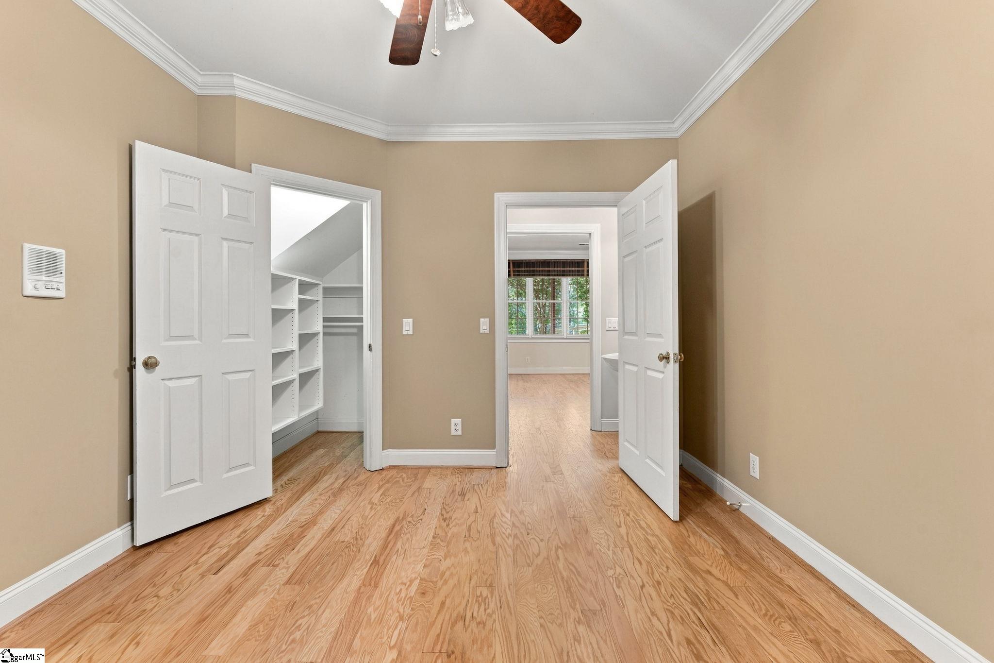 401 Rivercrest Drive Property Photo 30