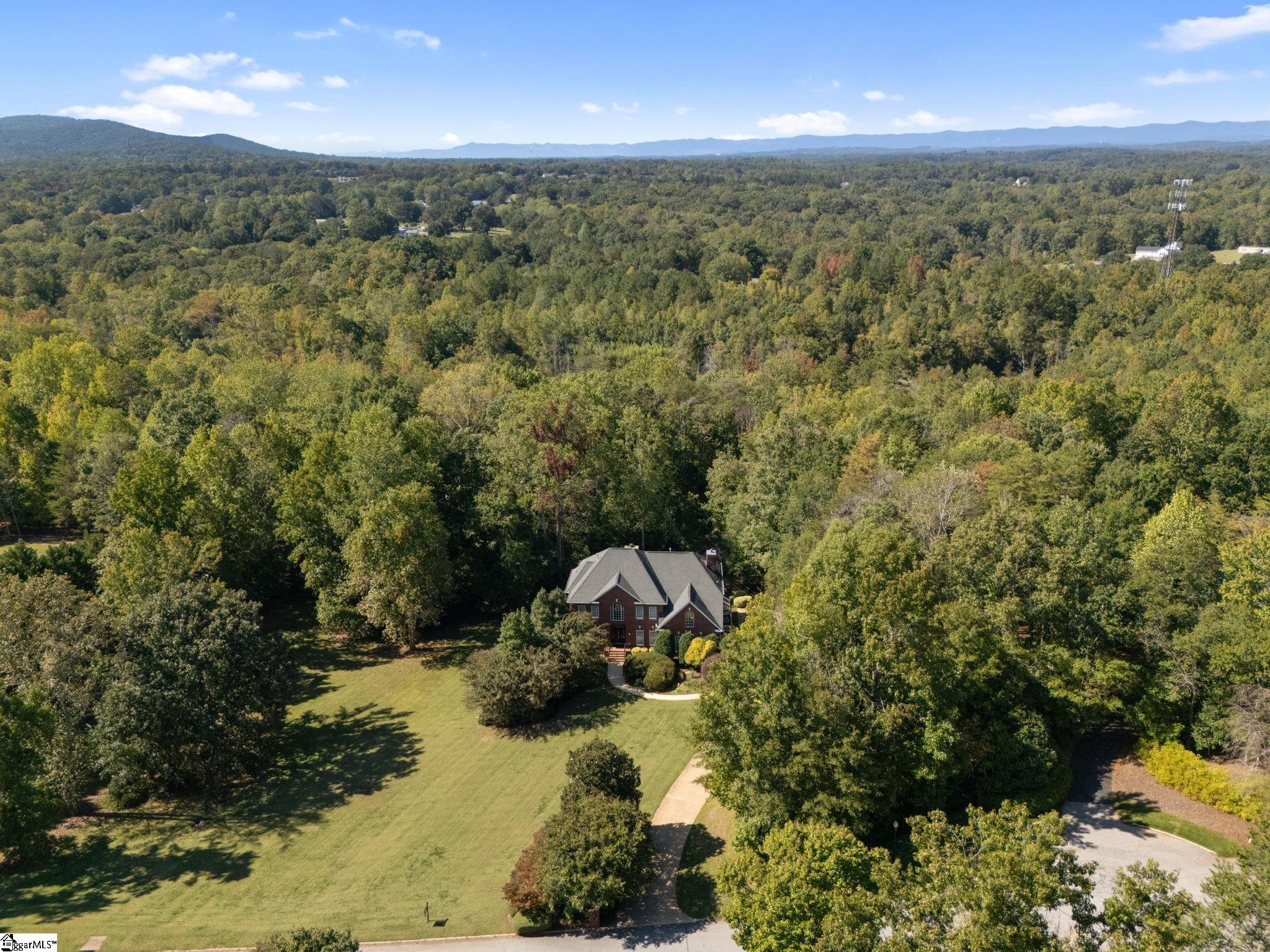 401 Rivercrest Drive Property Photo 49