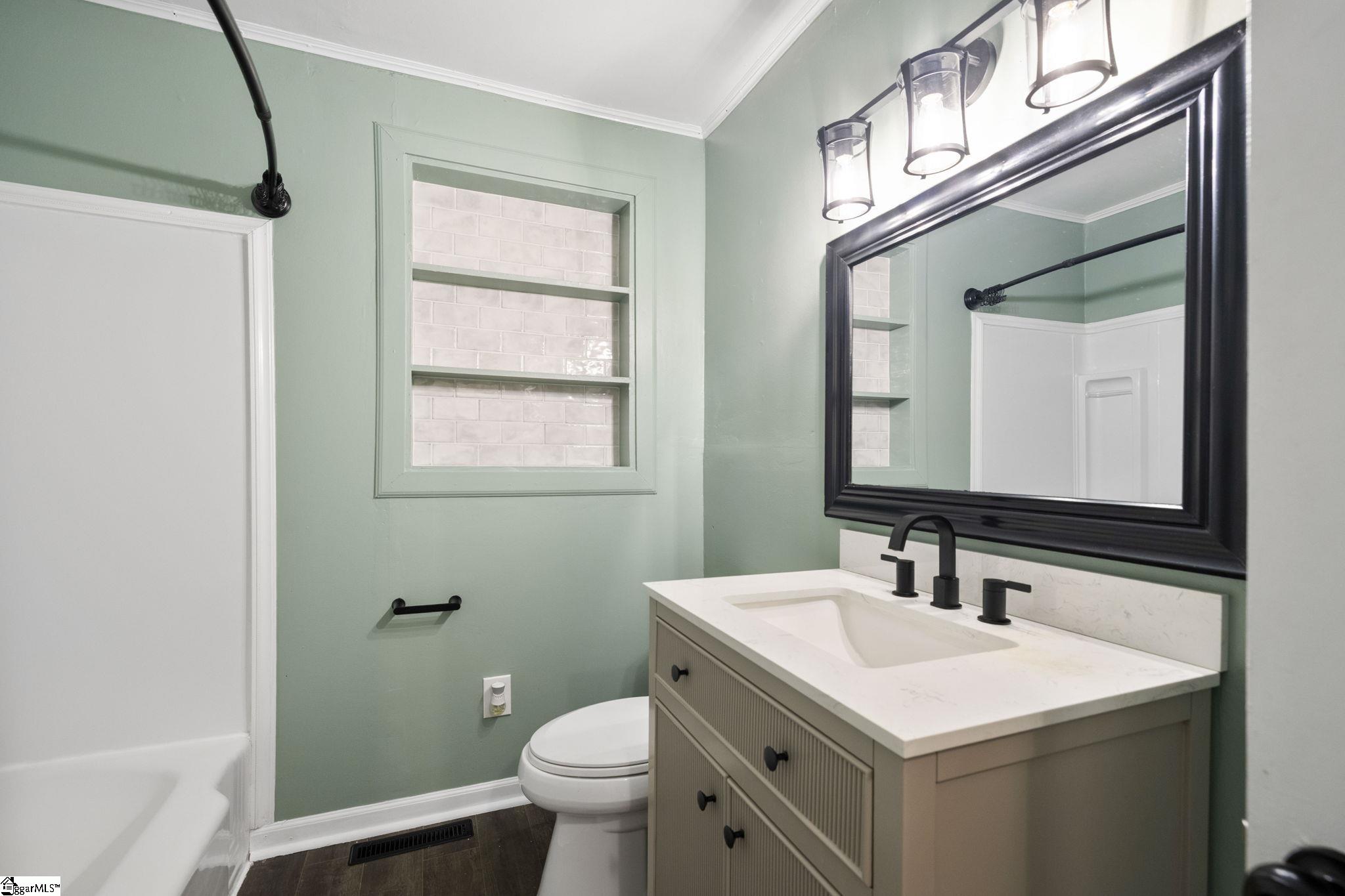 306 Owings Street Property Photo 6