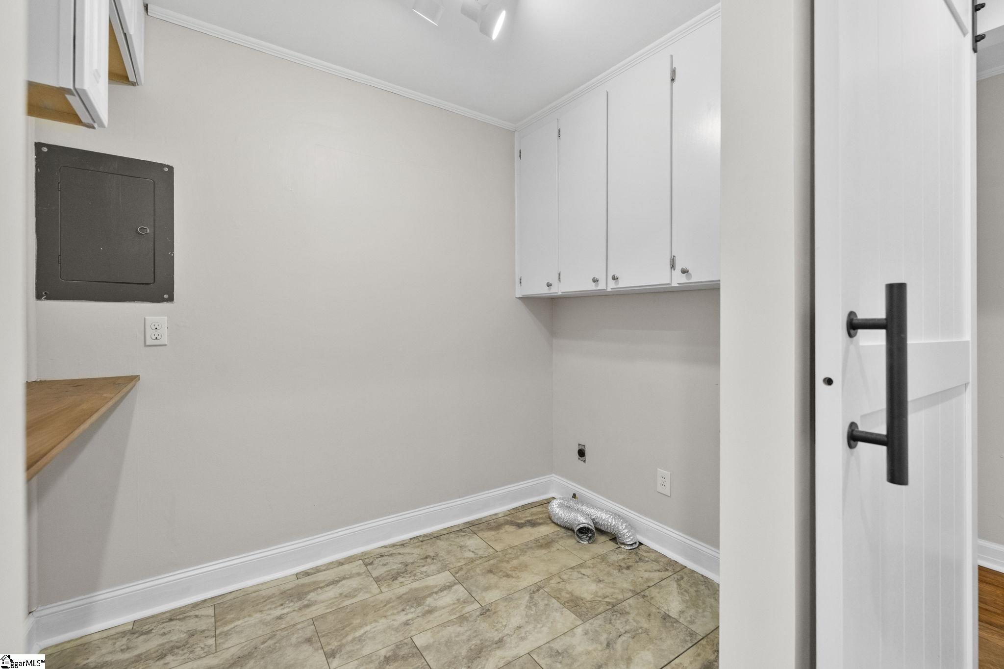 306 Owings Street Property Photo 10