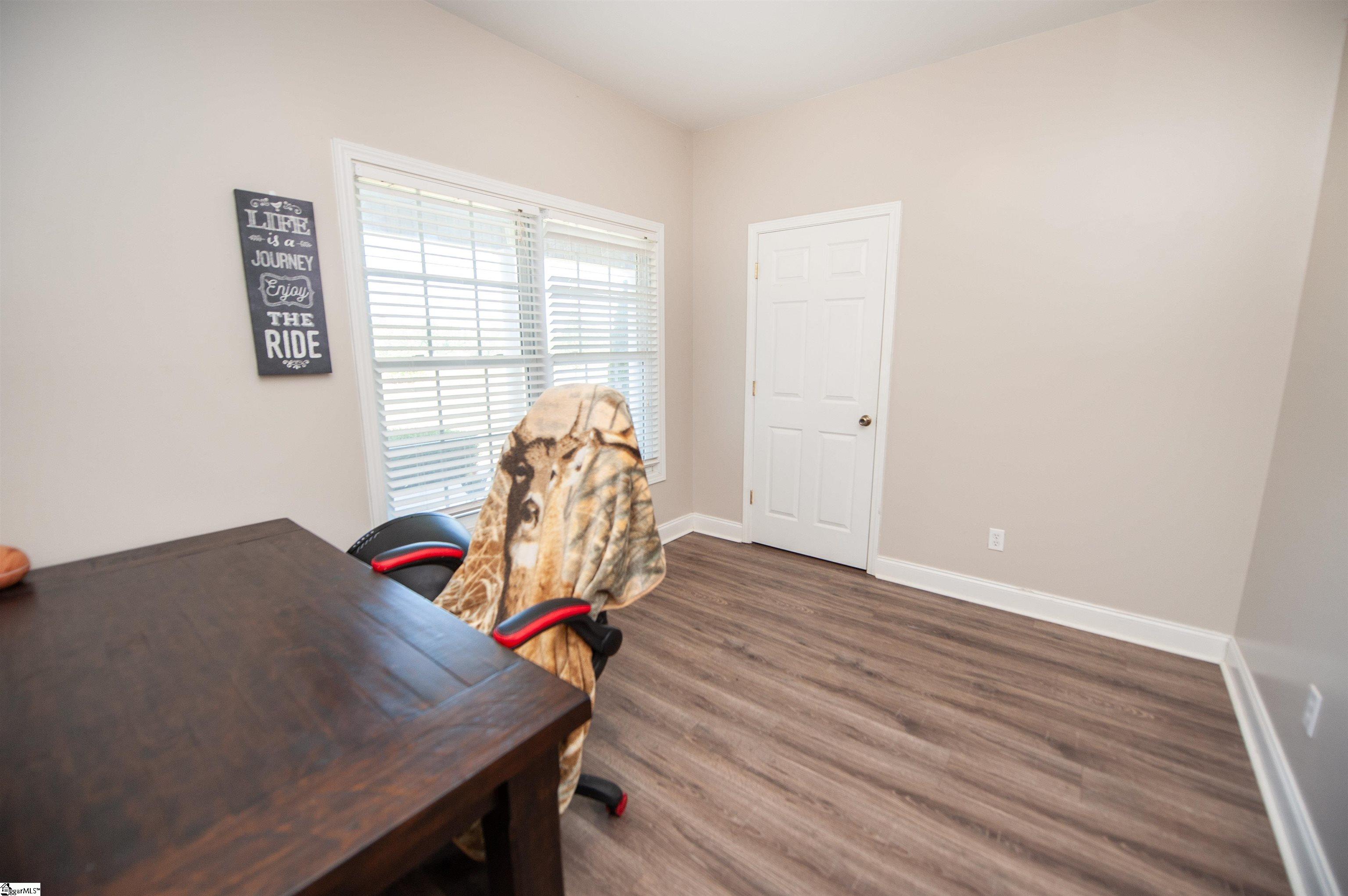 450 Meadow Road Property Photo 20