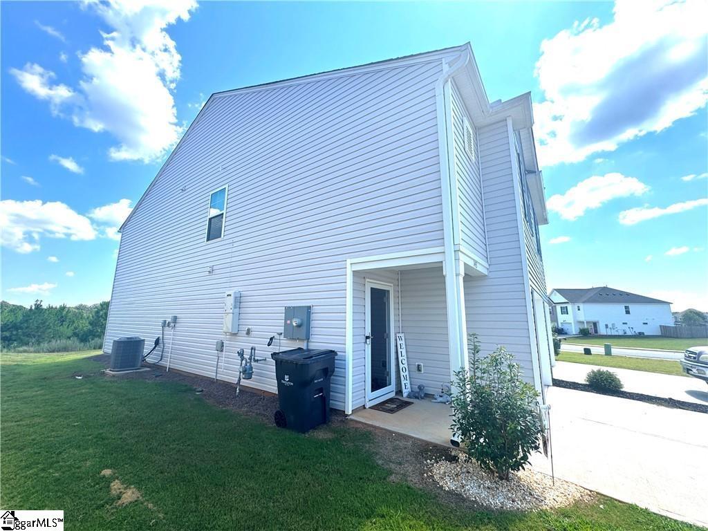 143 Adger Road Property Photo 3