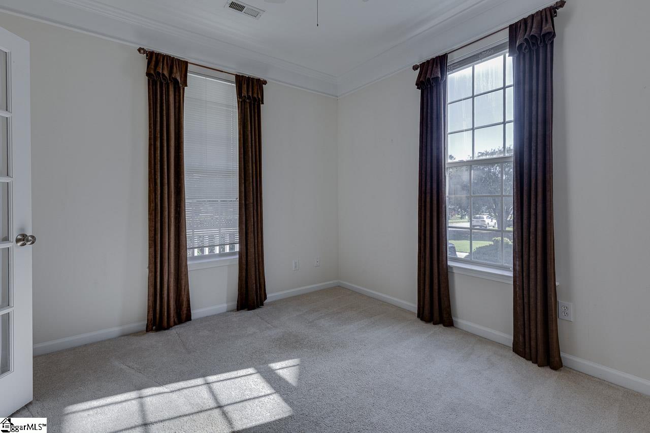 106 Saybrook Road Property Photo 4