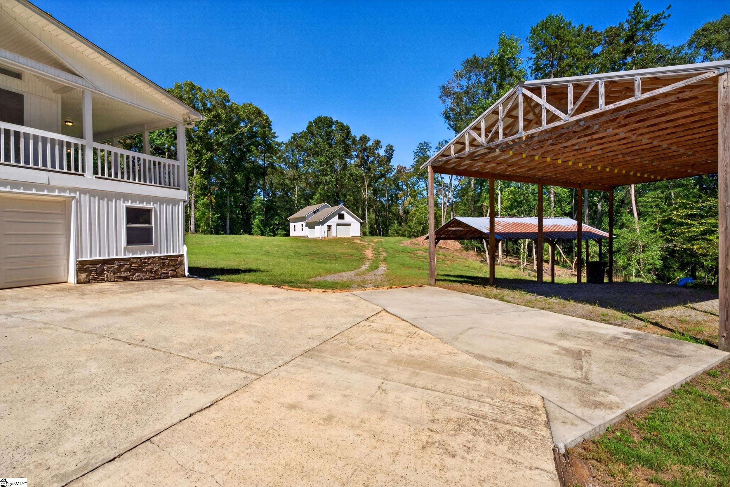 241 Bramlett Road Property Photo 8