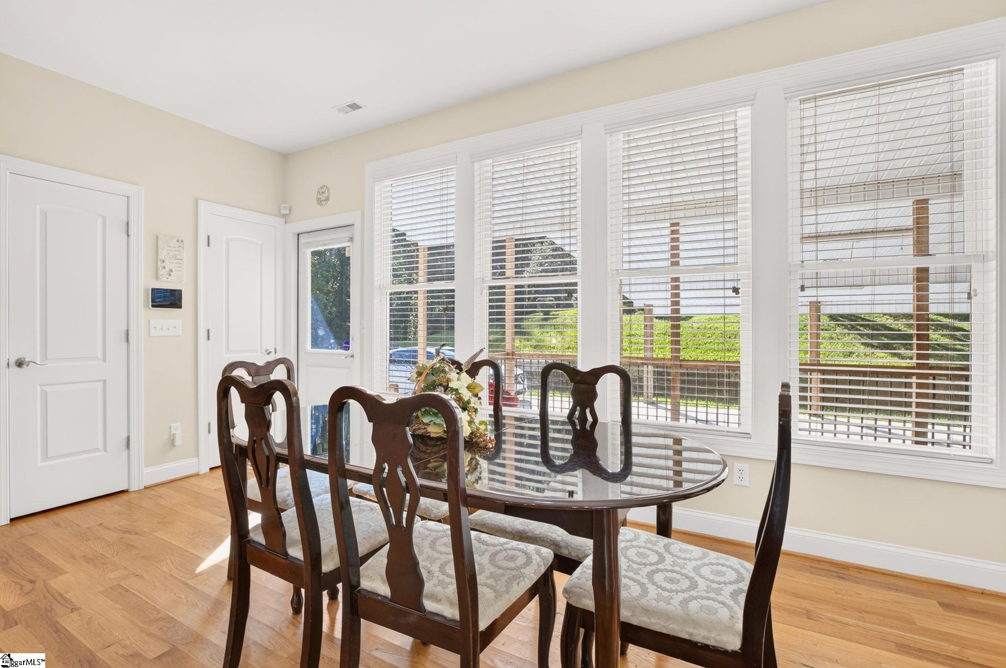 61 Allen Road Property Photo 14