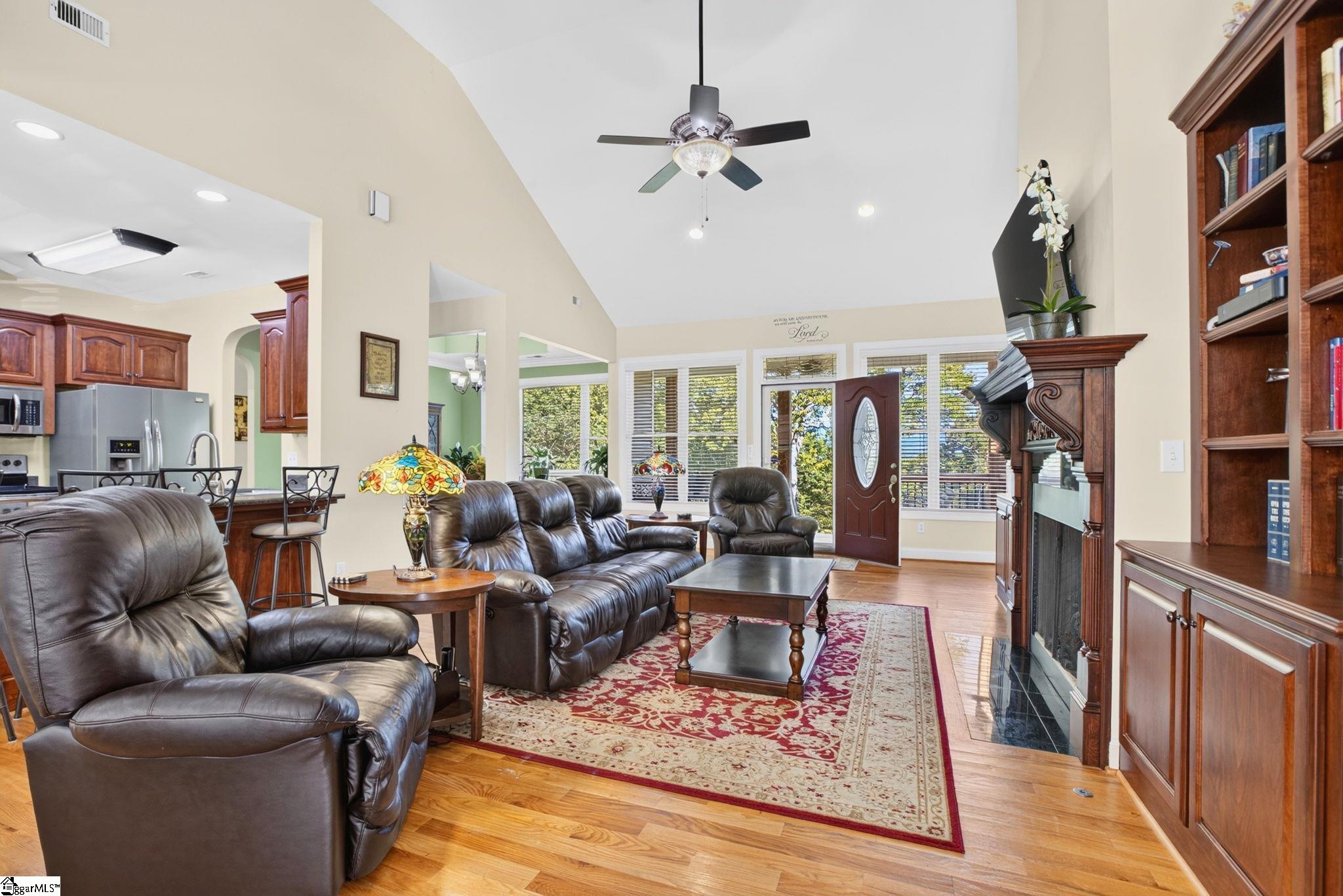 61 Allen Road Property Photo 17