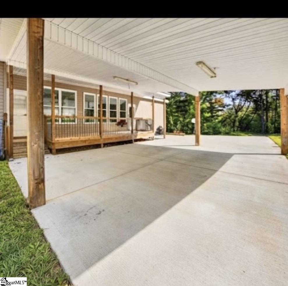 61 Allen Road Property Photo 38