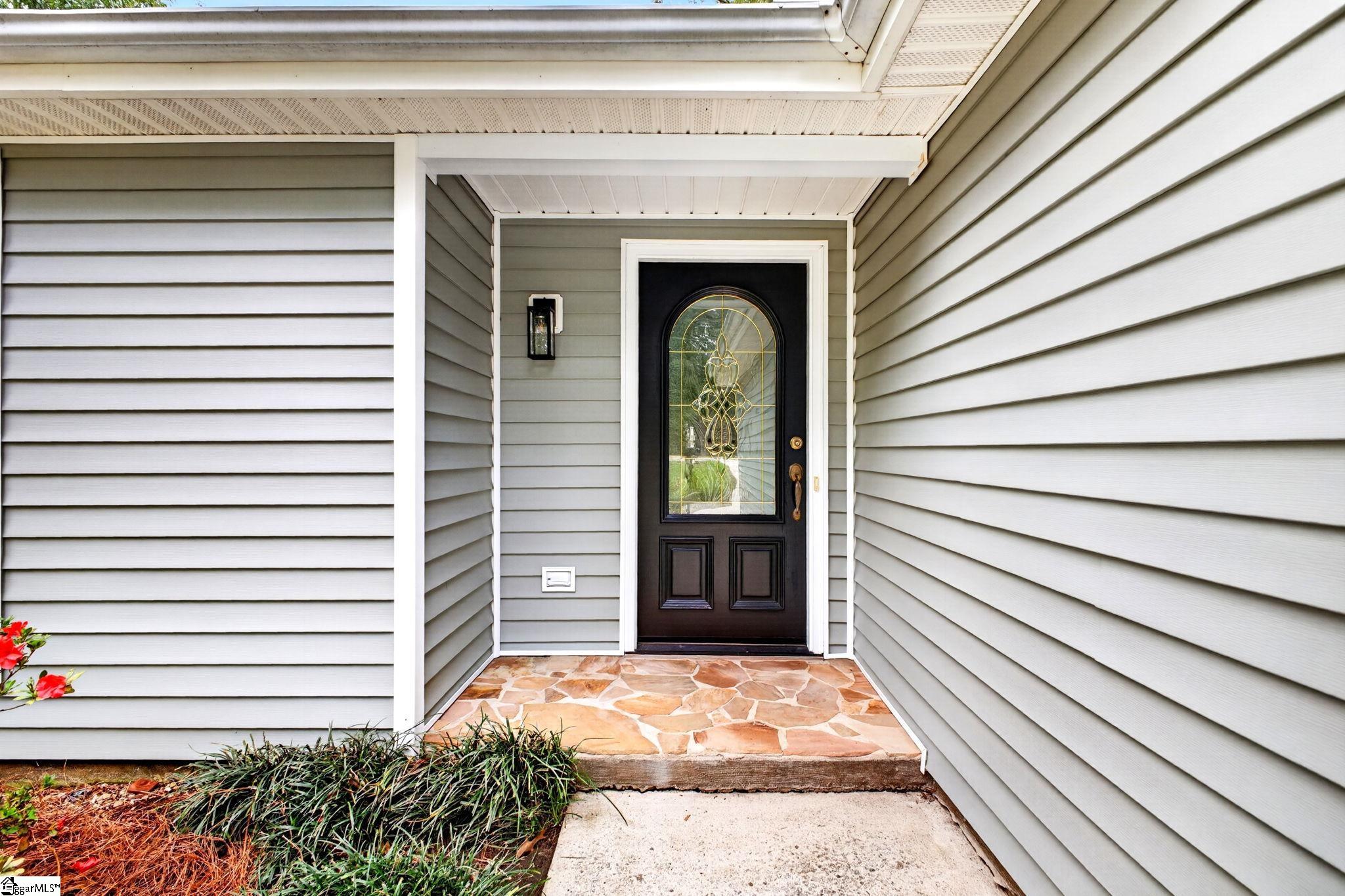 17 Woodharbor Drive Property Photo 3