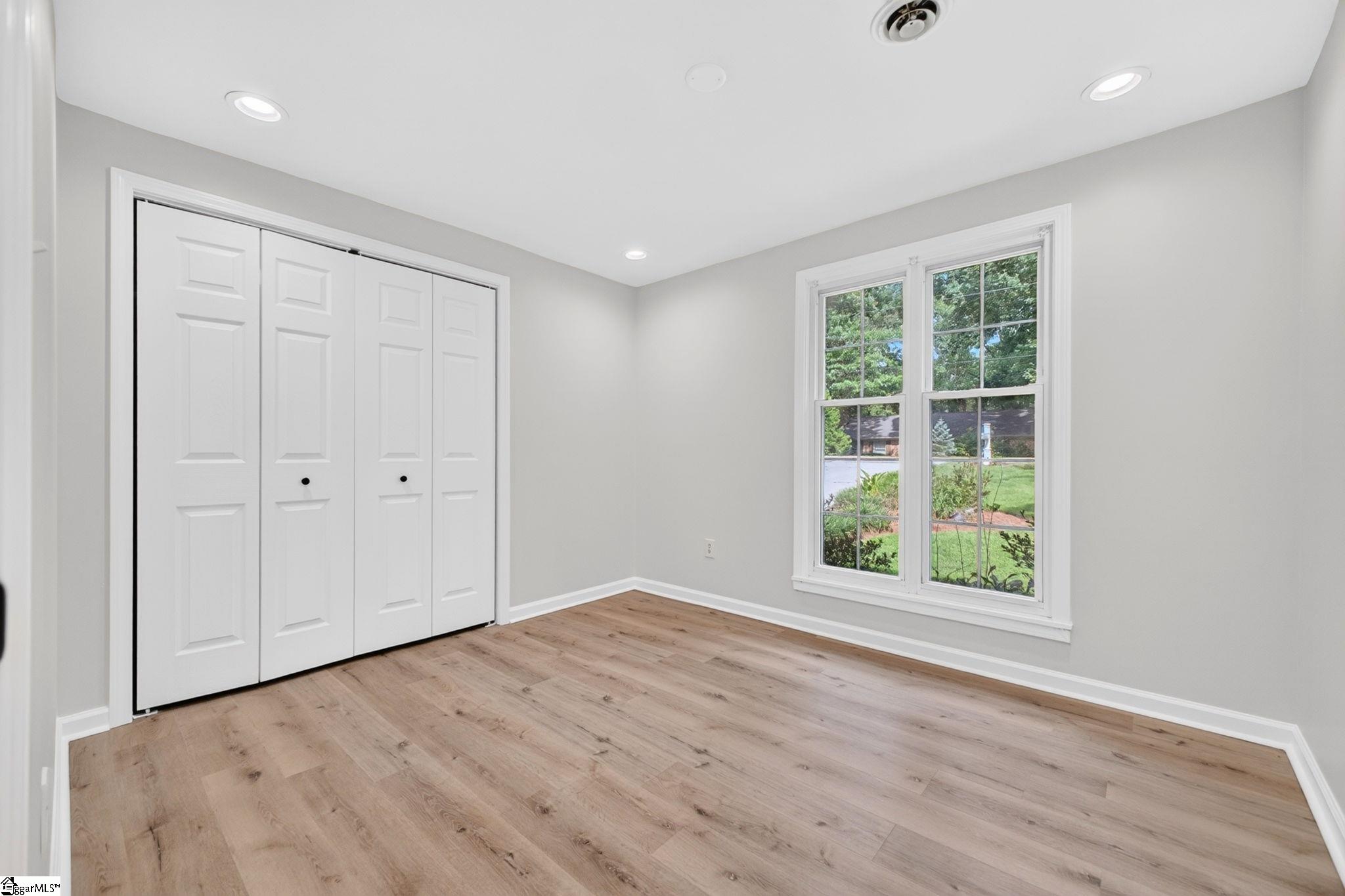 17 Woodharbor Drive Property Photo 15