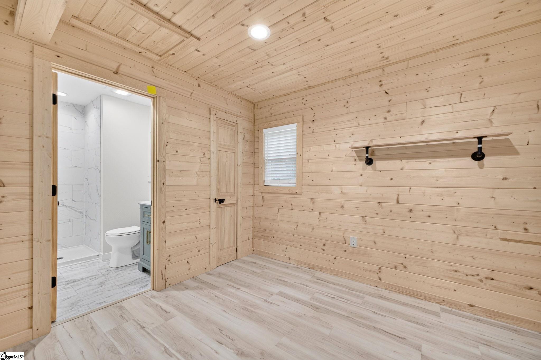 17 Woodharbor Drive Property Photo 34