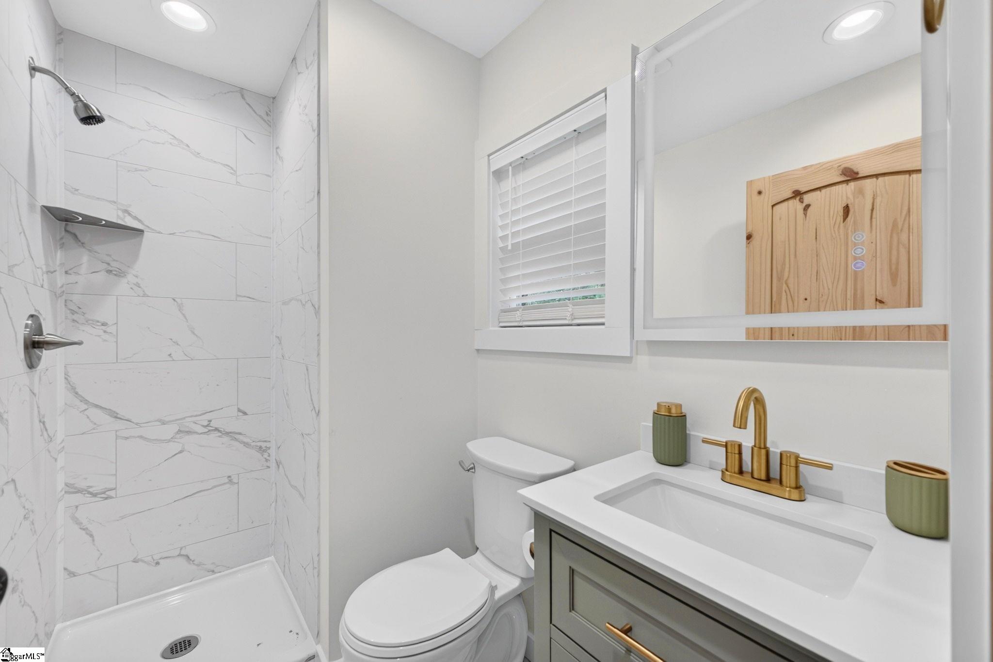 17 Woodharbor Drive Property Photo 35