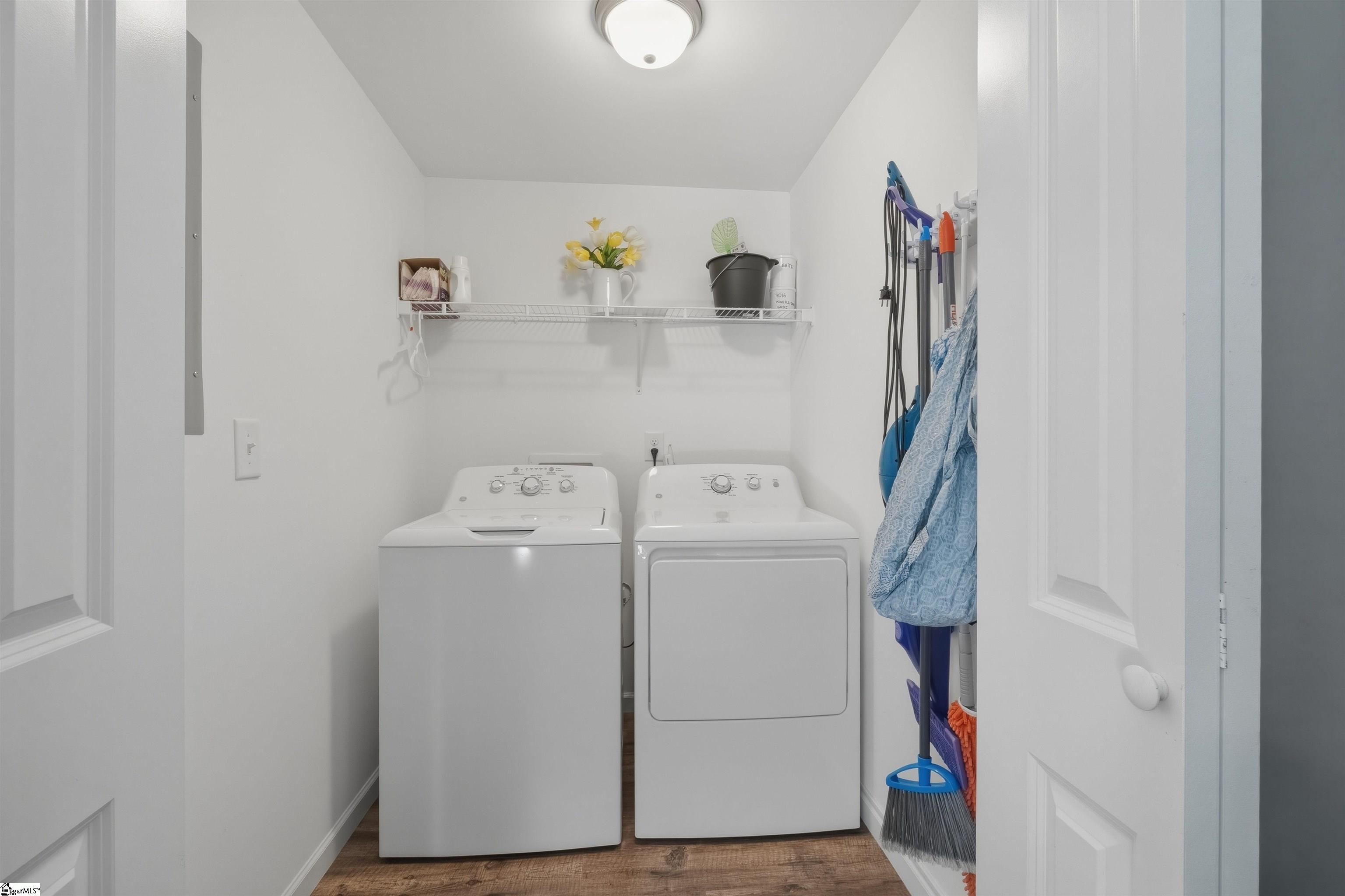 115 Huntress Drive Property Photo 10