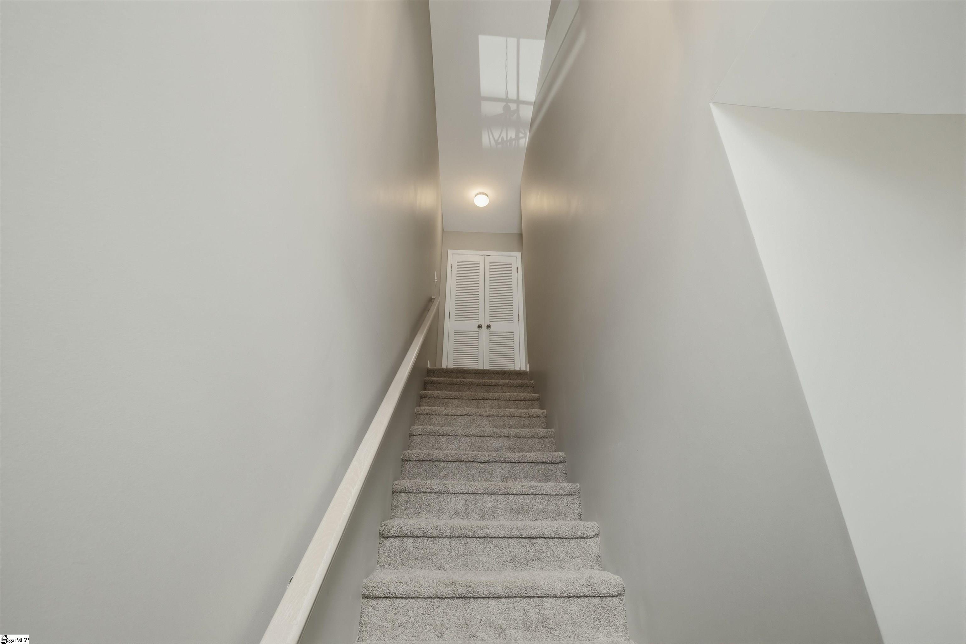 115 Huntress Drive Property Photo 13