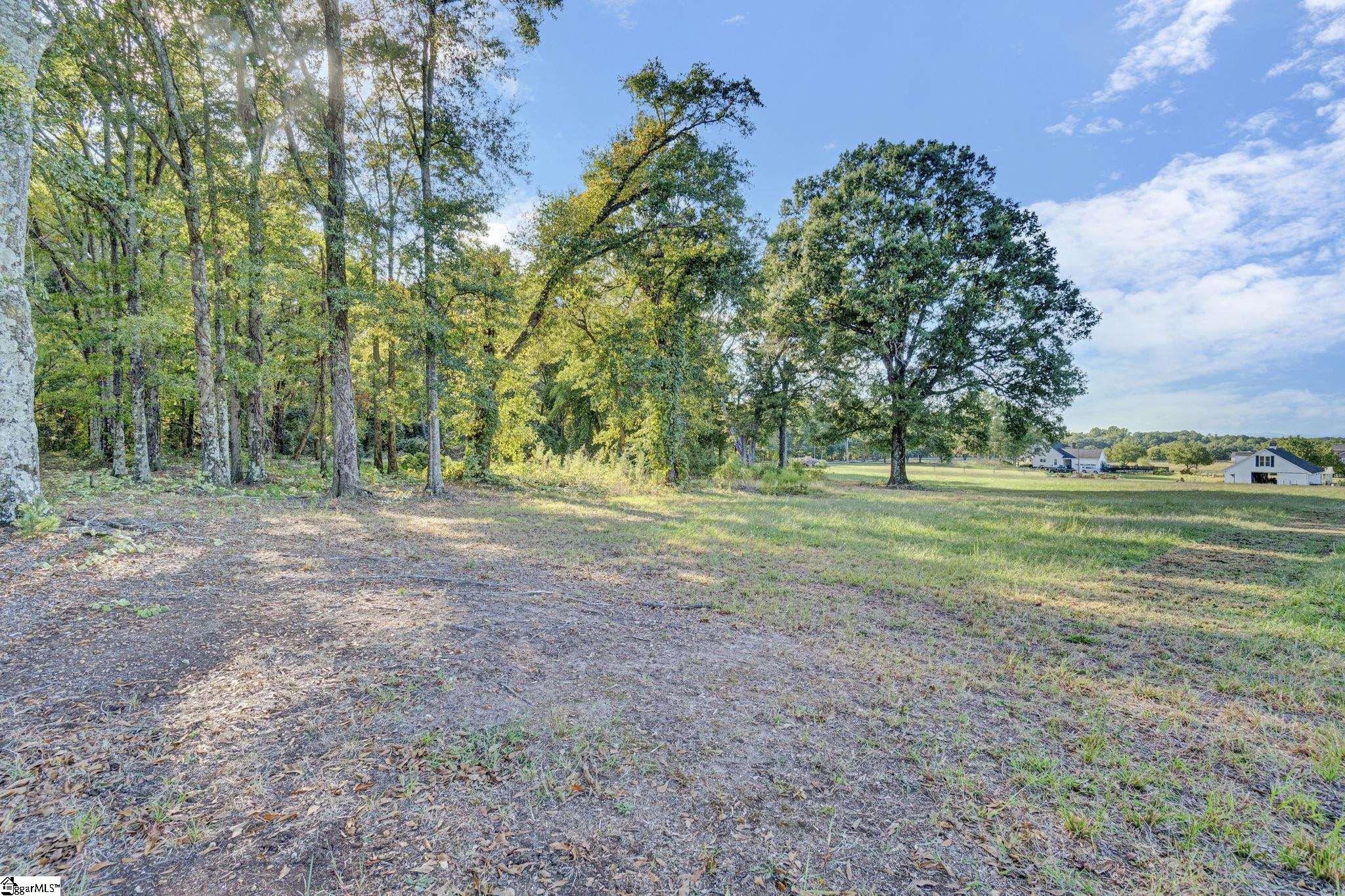 00 League Road Property Photo 11