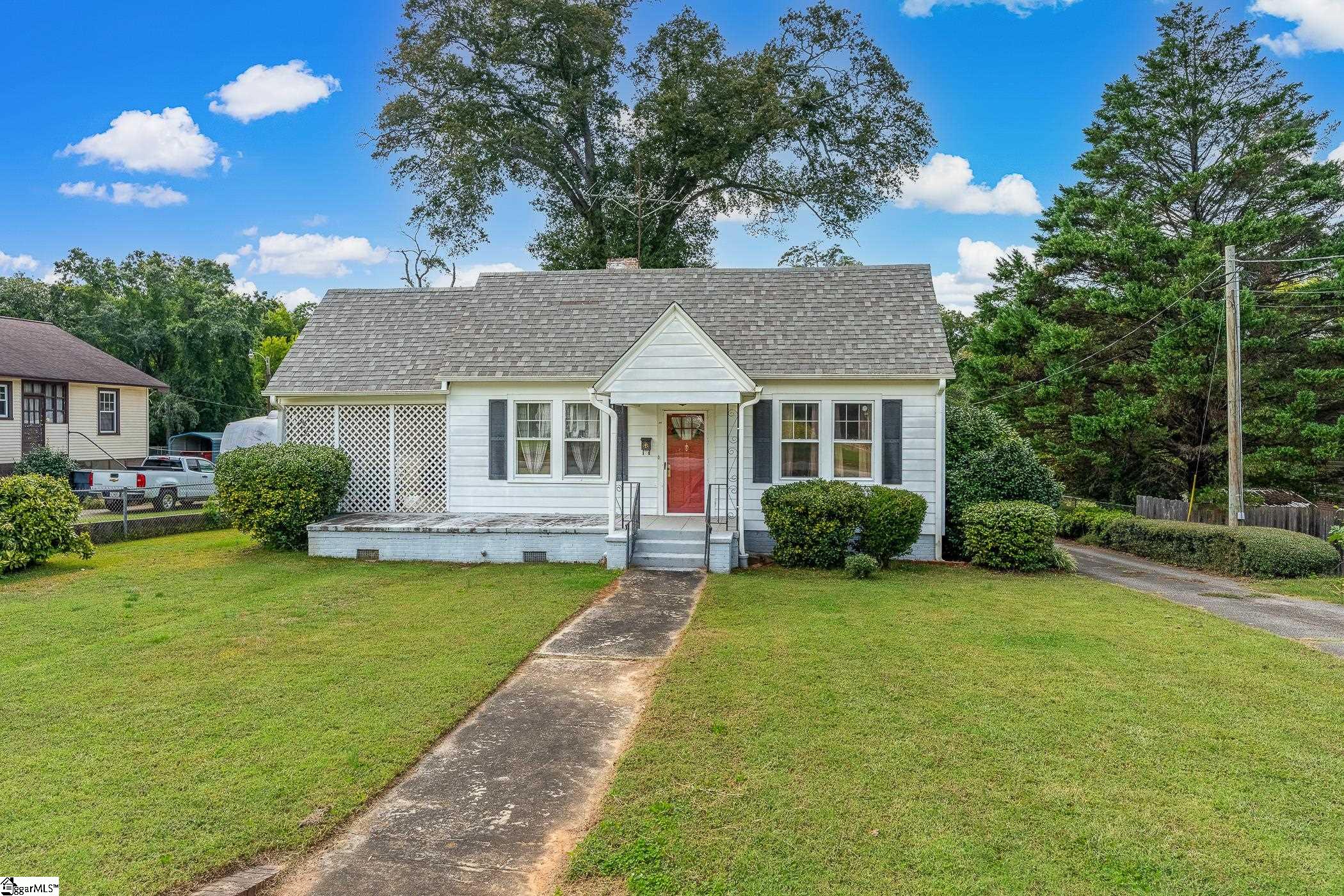 226 Irby Avenue Property Photo 3
